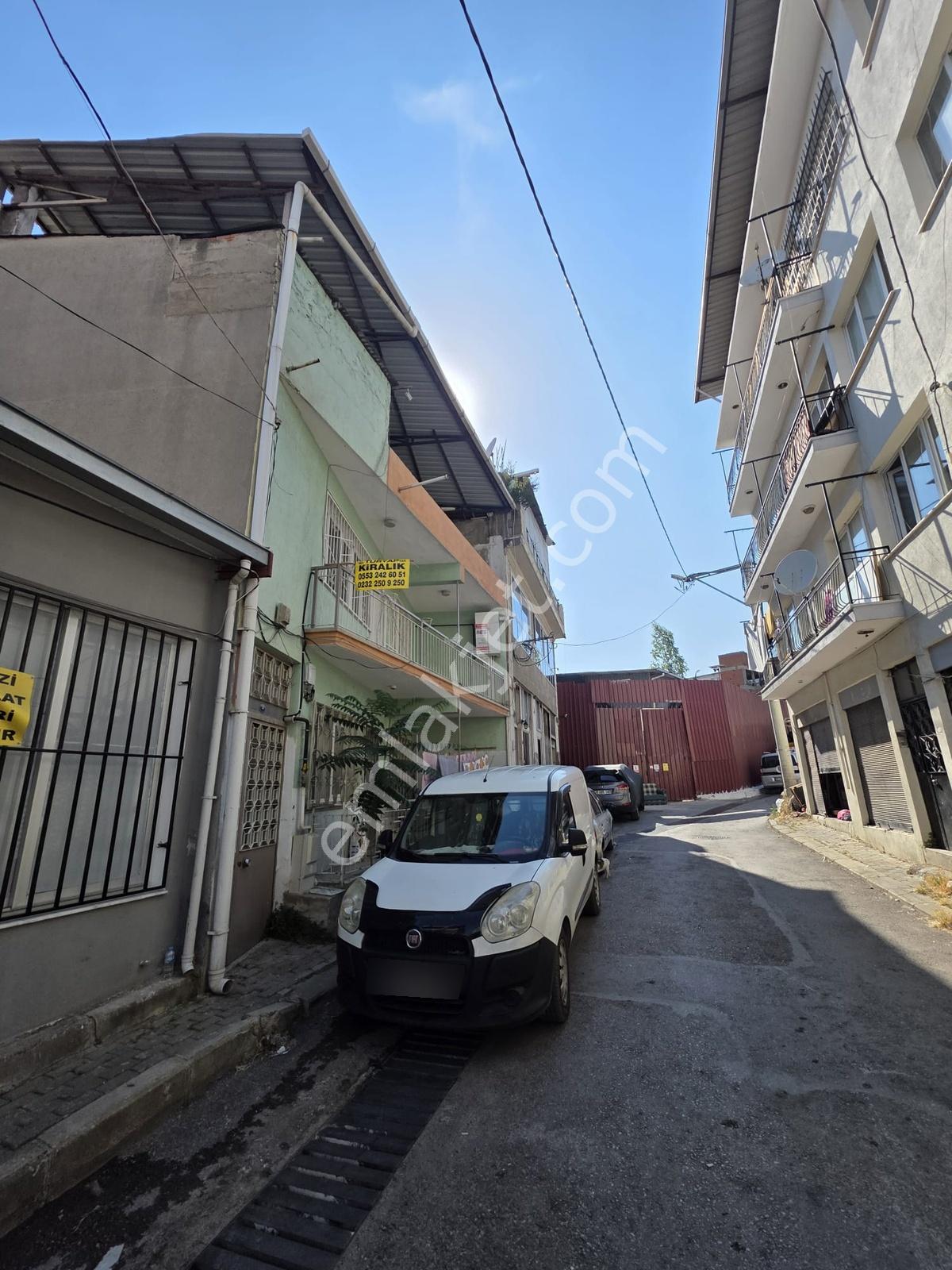 Karabağlar Belediyesi Yakını 2+1 Kiralık Daire - Görsel 7