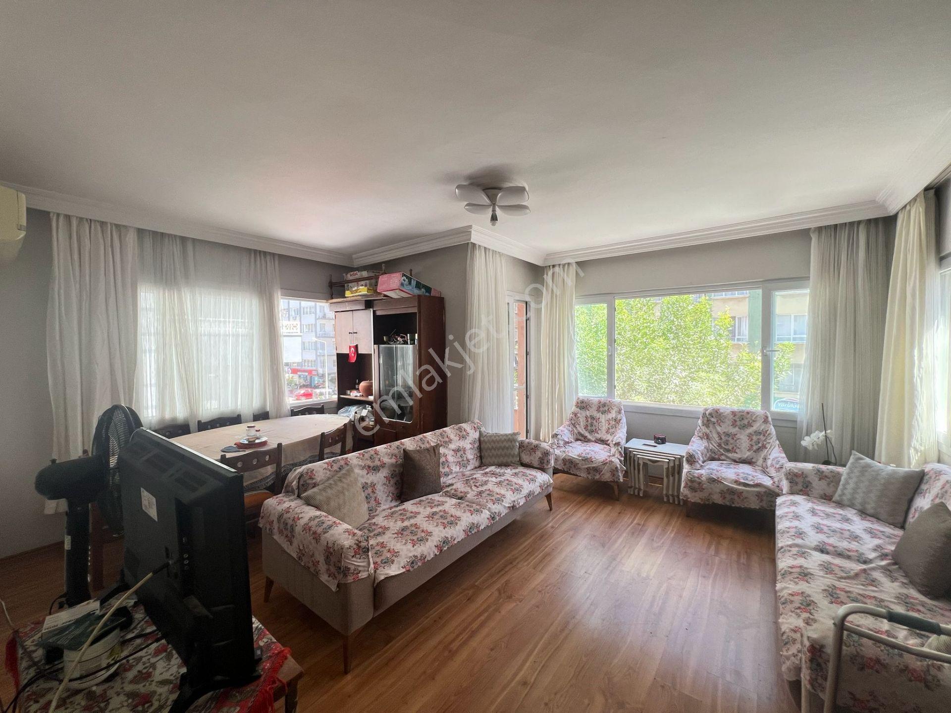 Prestij'den Pirireis'te Asansörlü Temiz 3+1 Satılık Daire - Görsel 3