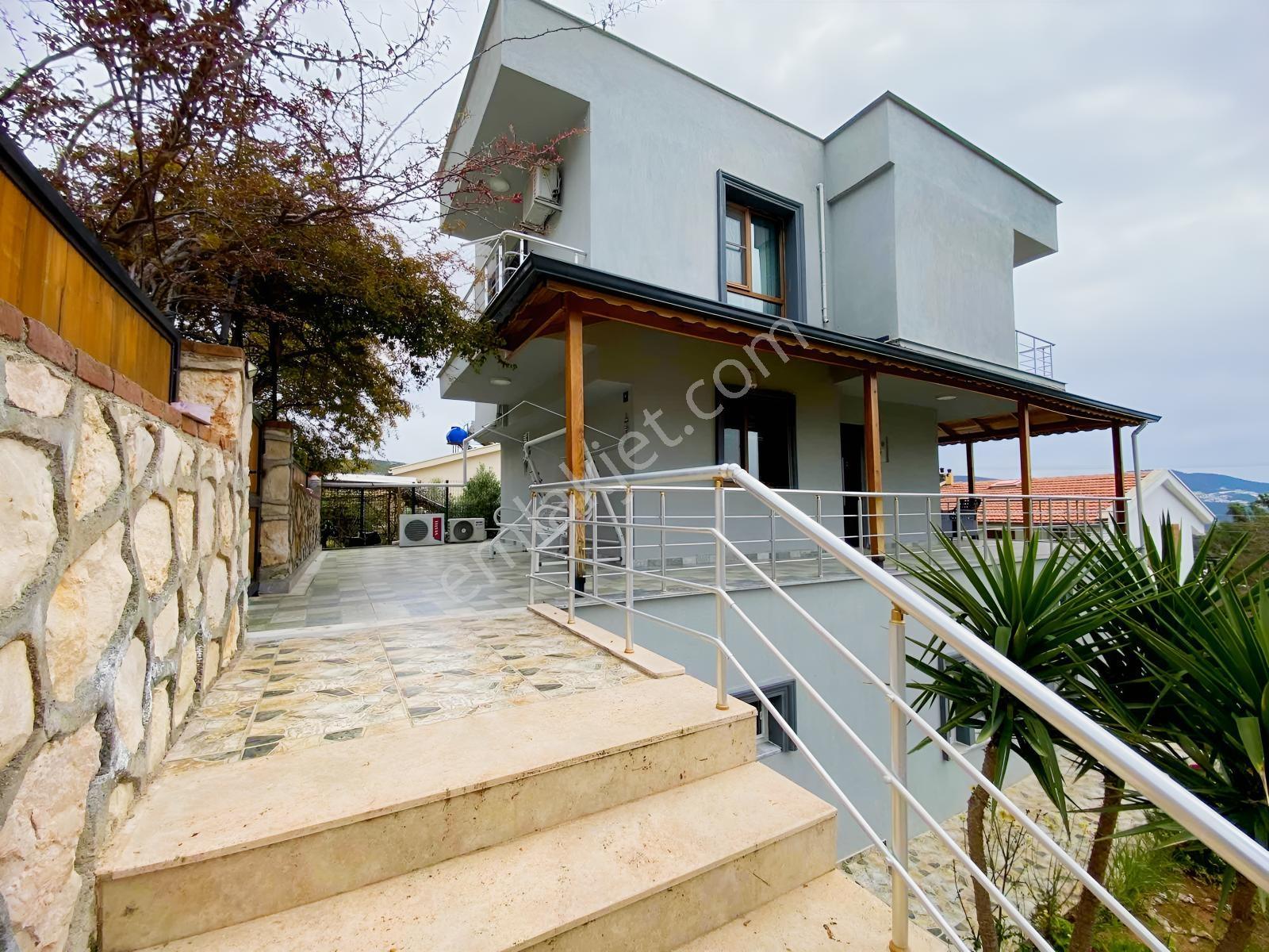 Akbükte Deniz Ve Doğa Manzaralı Satılık 5+2 Müstakil Villa - Görsel 22