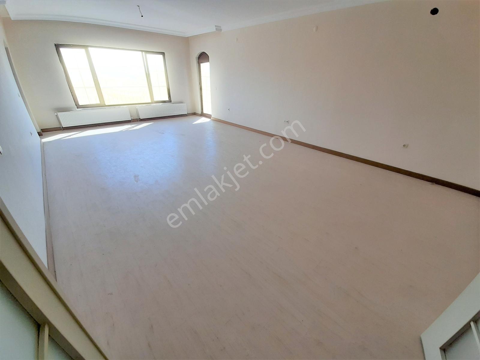 809 Etap / 3+1 / Cadde Üstünde Merkezi Konumda Giriş Kat Satılık - Görsel 7