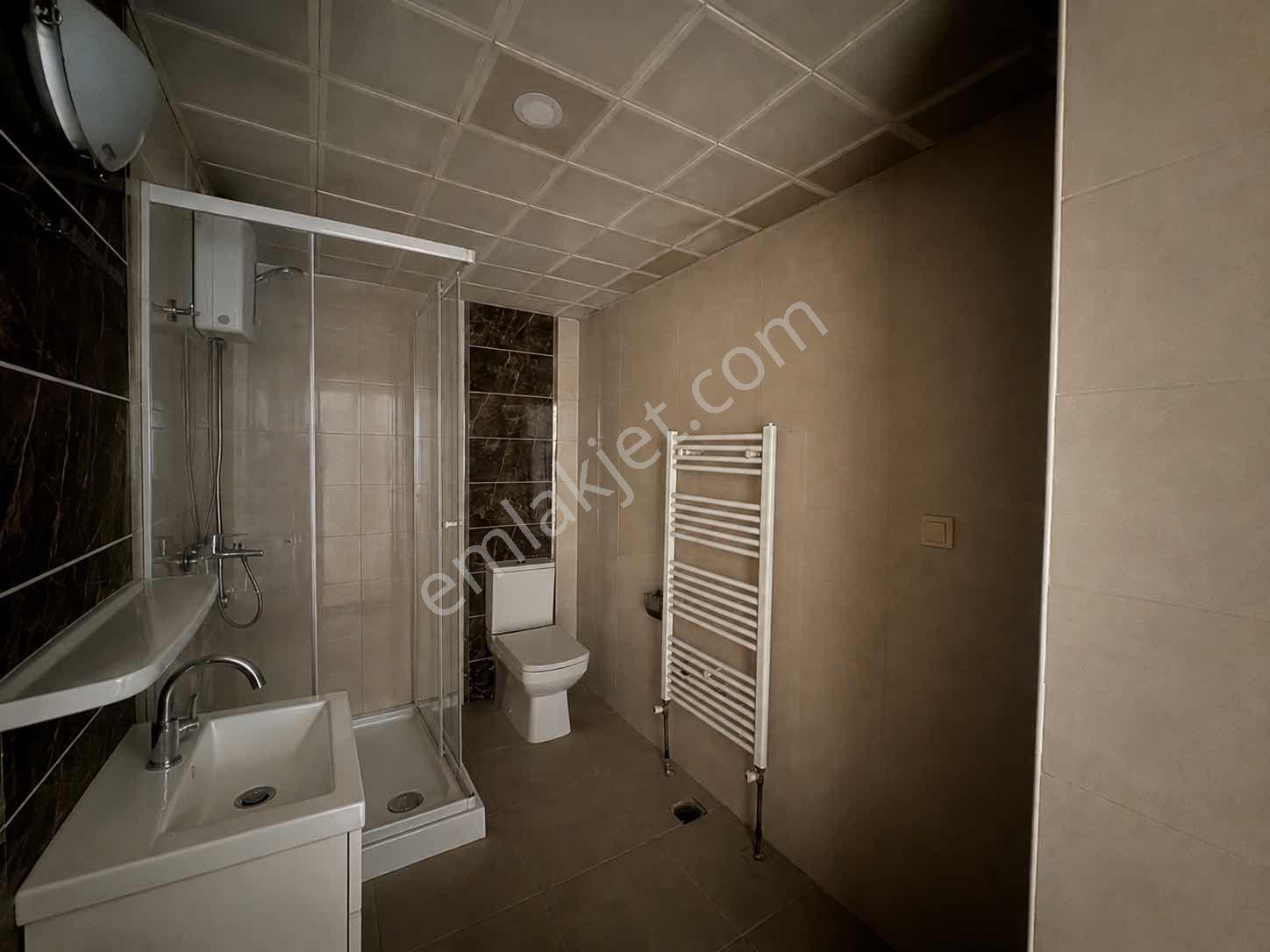 Remax Dem'den Yoğurtlu Tokide Depozitosuz Kiralık 2+1 Daire - Görsel 5