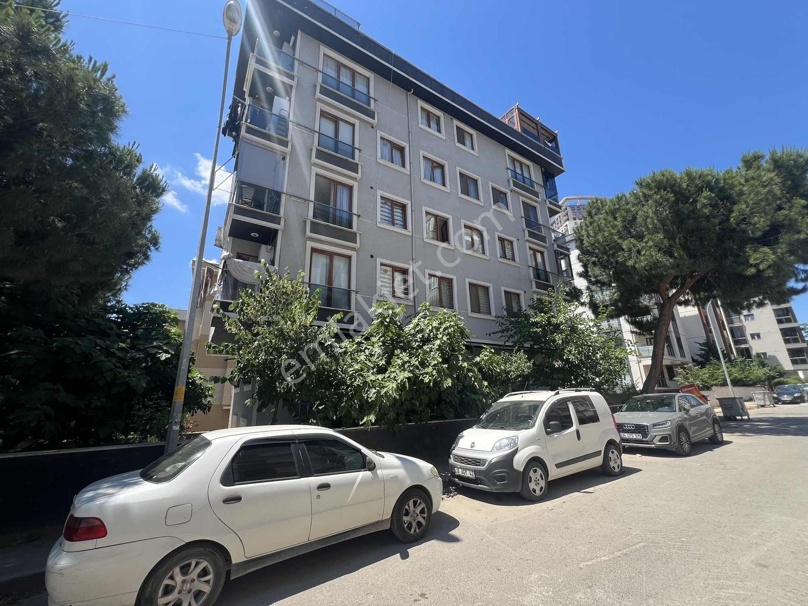 Aras'tan Atalar'da 10 Yıllık Bina'da 2.kat Balkonlu Klimalı 2+1 - Görsel 35