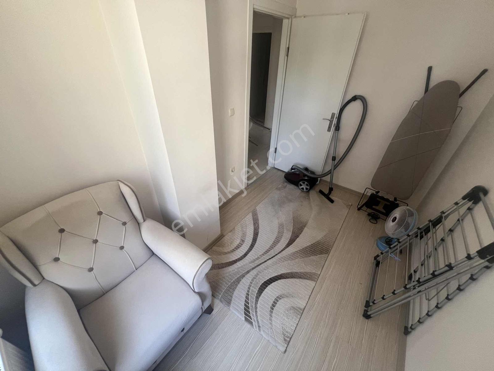 Aras'tan Atalar'da 10 Yıllık Bina'da 2.kat Balkonlu Klimalı 2+1 - Görsel 11