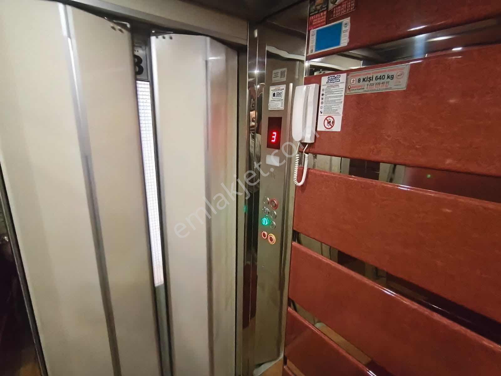 Rw Nestten Vişnelik Mh De 130 M2 Asansörlü 3+1 Satılık Daire - Görsel 9