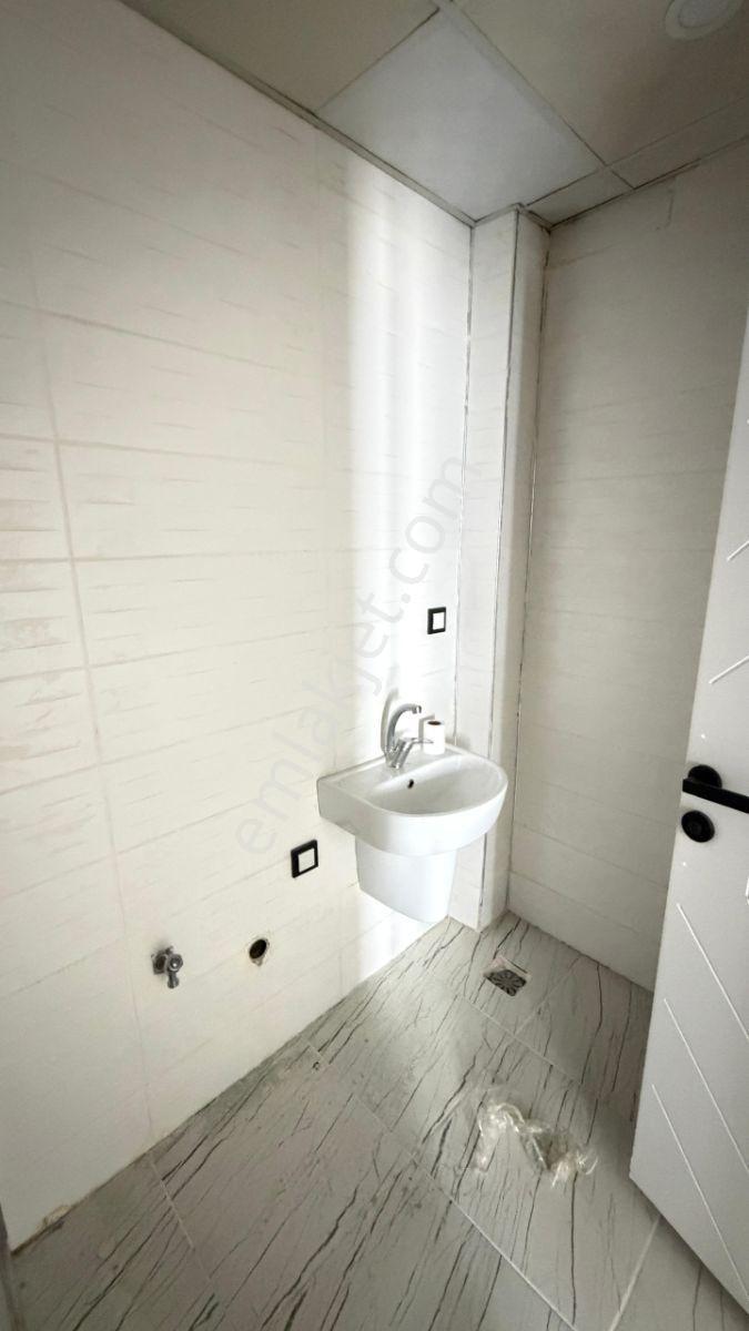 Şehir Merkezinde,kanal Boyuna Yakın Kiralık 2+1 Daire - Görsel 15