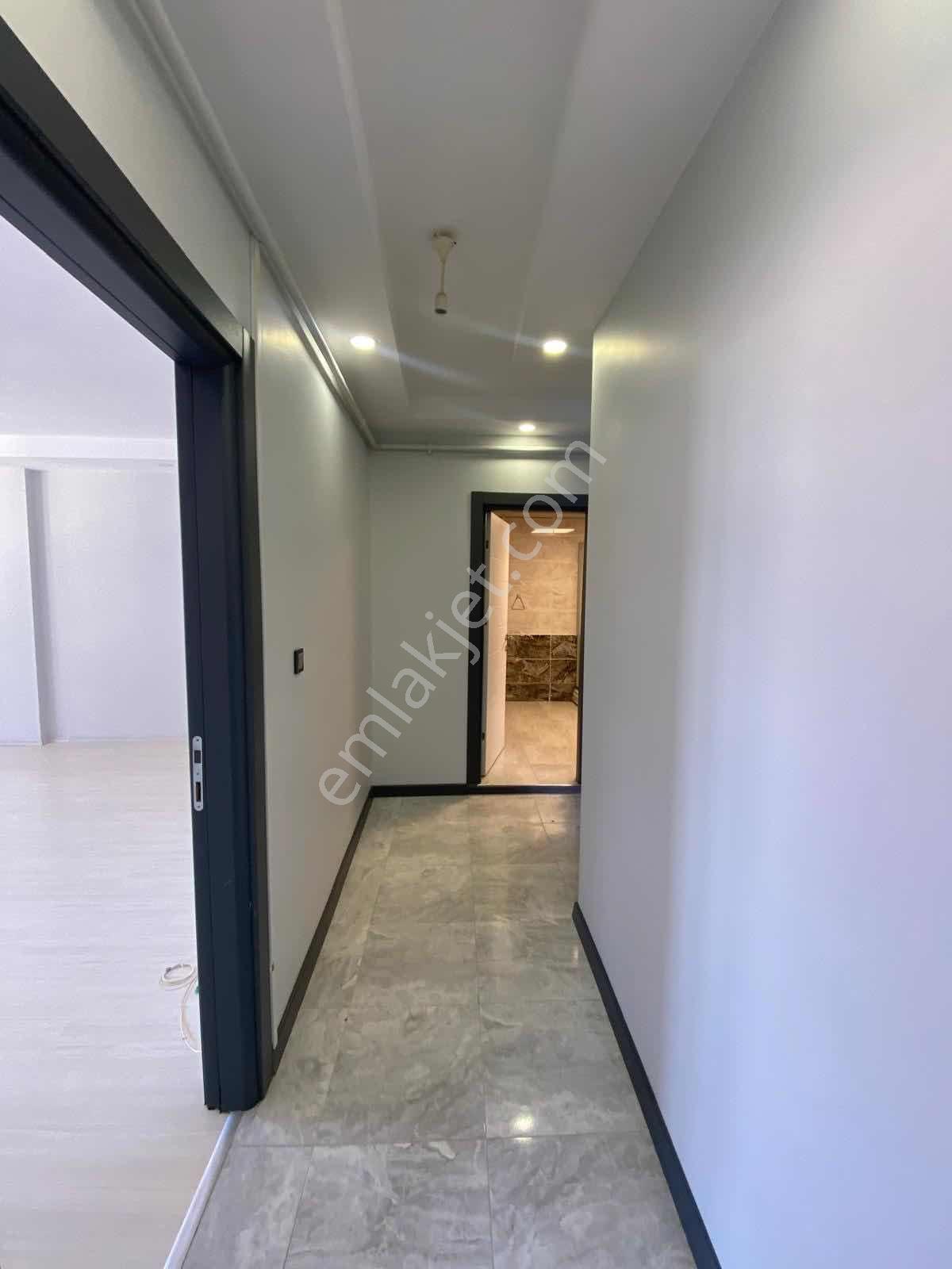 Mut Grouptan Tepe Yolu Üzeri 145 Mt 3+1 Kiralık Daire - Görsel 10