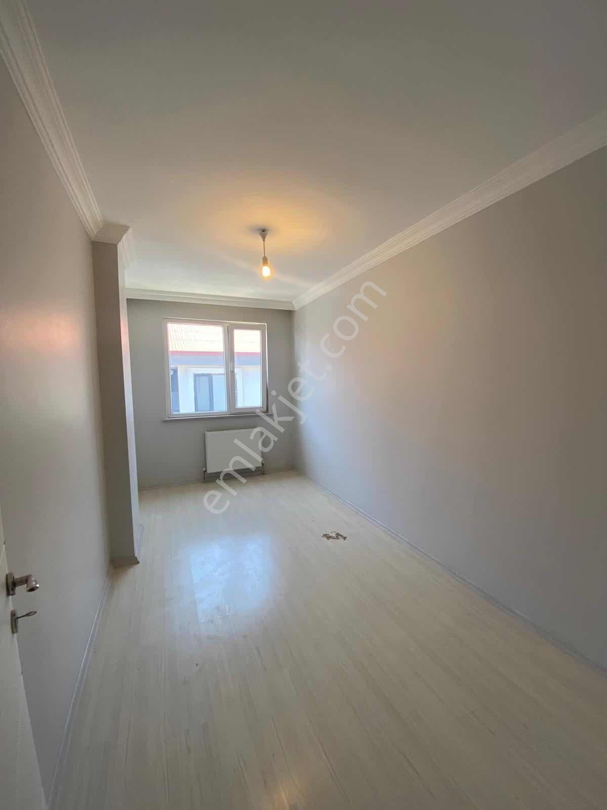 Mut Grouptan Tepe Yolu Üzeri 145 Mt 3+1 Kiralık Daire - Görsel 5