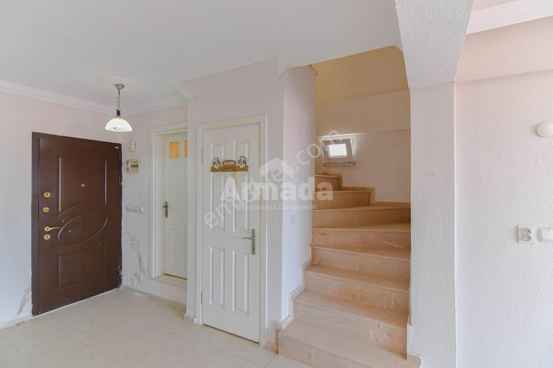 Güzelçamlıda Her Kattan Deniz Manzaralı Forleks Villa - Görsel 7