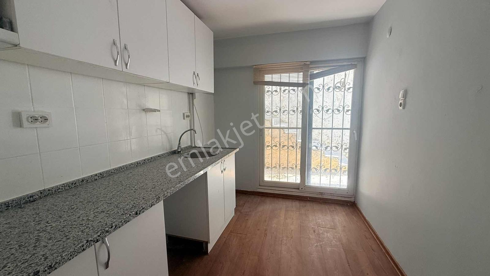 Esenyalı Mah. Göztepe Metro Yakını Bahçeli 3+1 Satılık Daire - Görsel 35