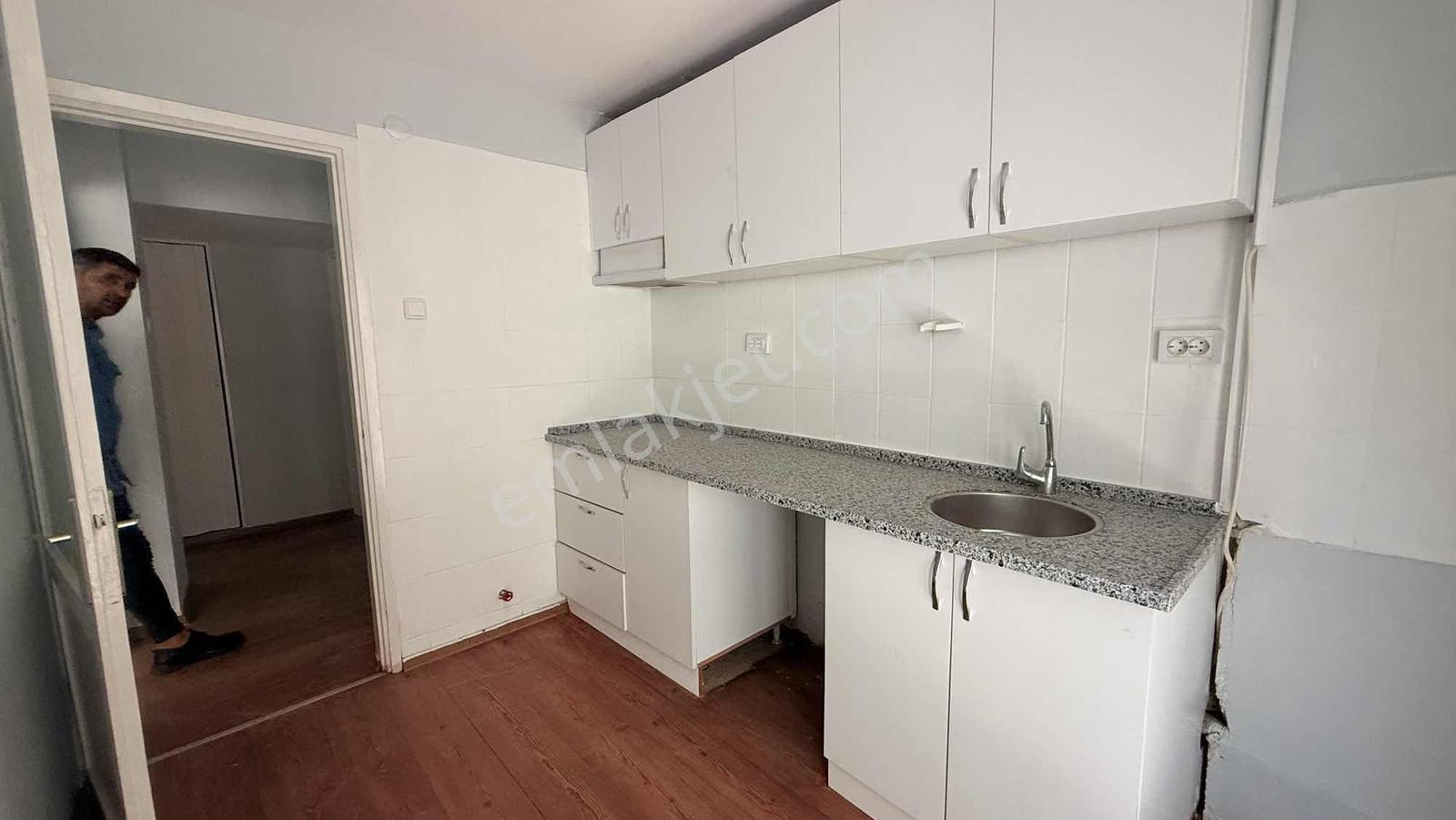 Esenyalı Mah. Göztepe Metro Yakını Bahçeli 3+1 Satılık Daire - Görsel 37