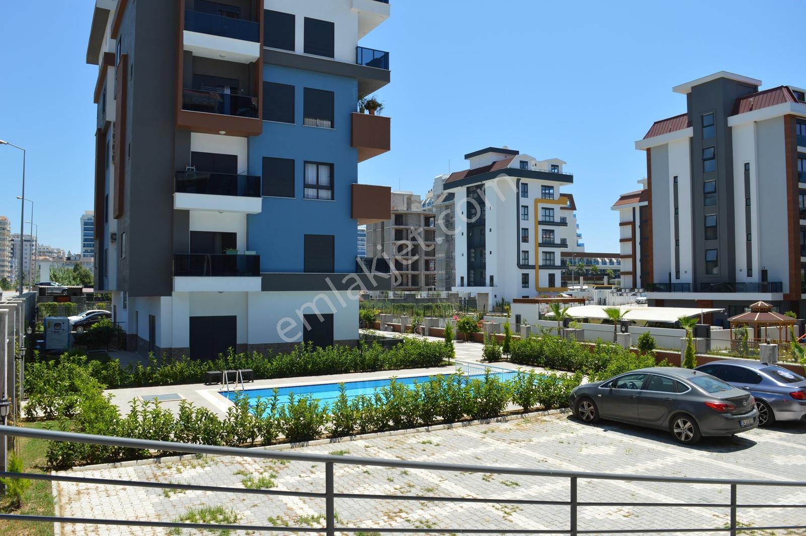 Alanya Kestel Satılık 3+1 Daire Ayrı Mutfak Eşyalı - Görsel 18