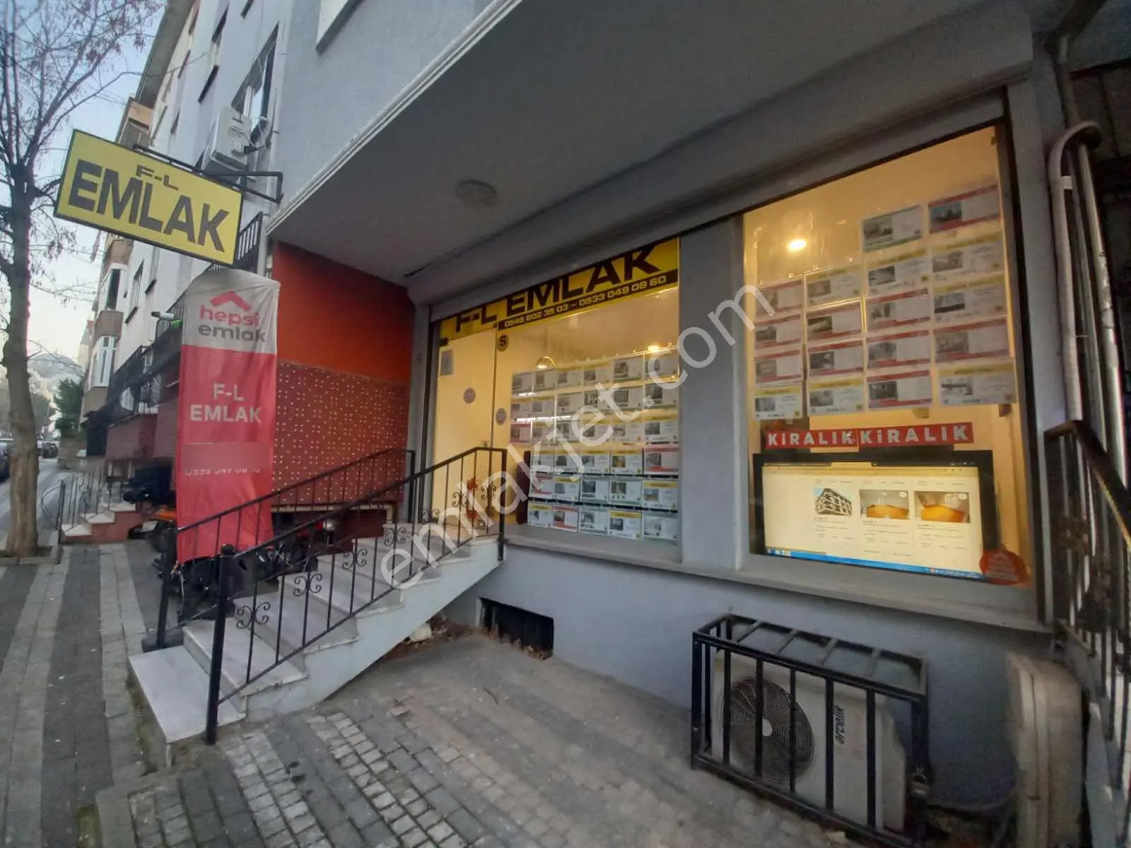 F-l Emlaktan Bulgurlu Merkezde 3+1 135 M2 Katta Tek!... - Görsel 4