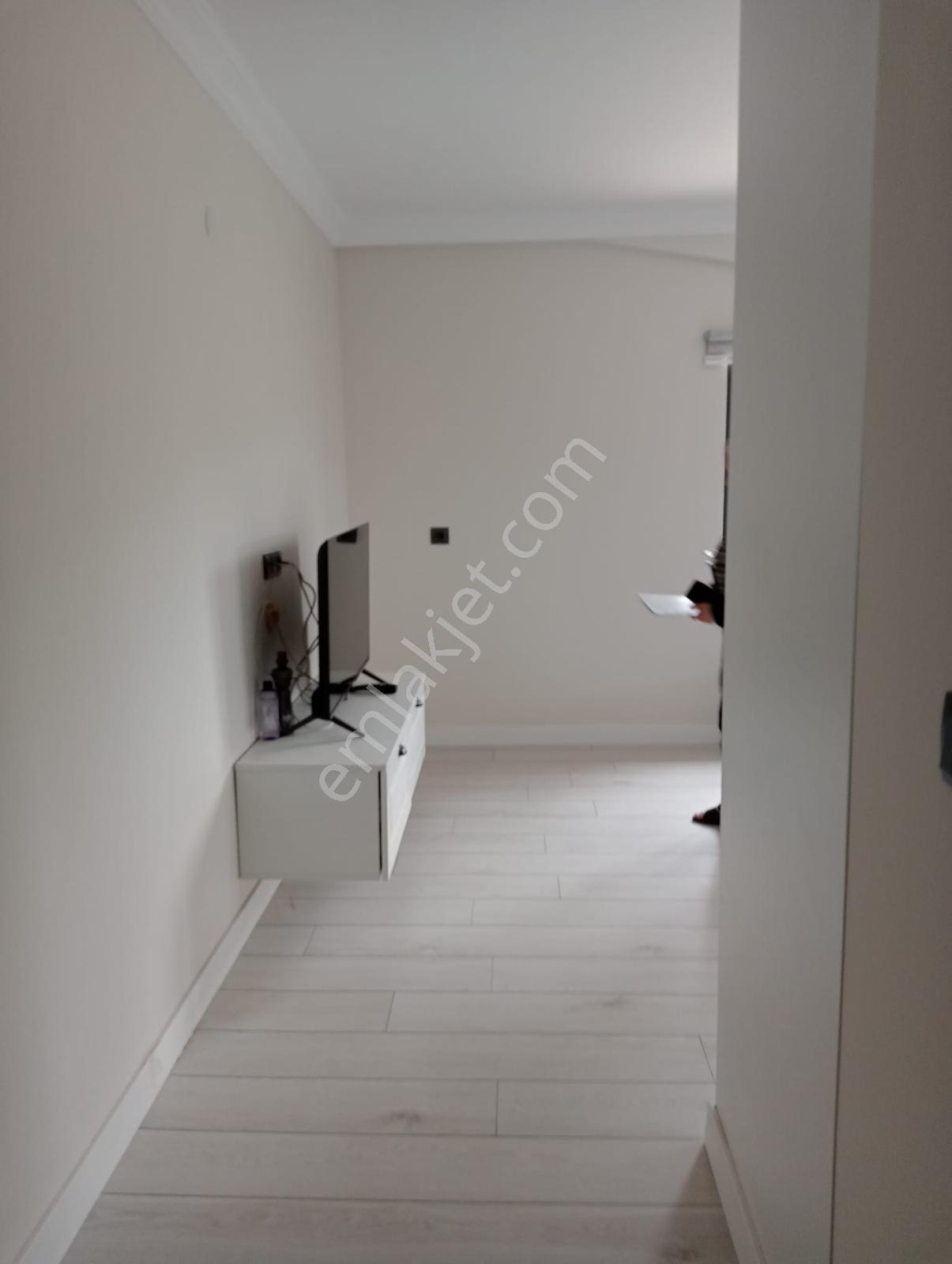Ultra Lüks Sıfır Eşyalı 2kiracılı 2+2 İki Daire Birden Satılık - Görsel 13