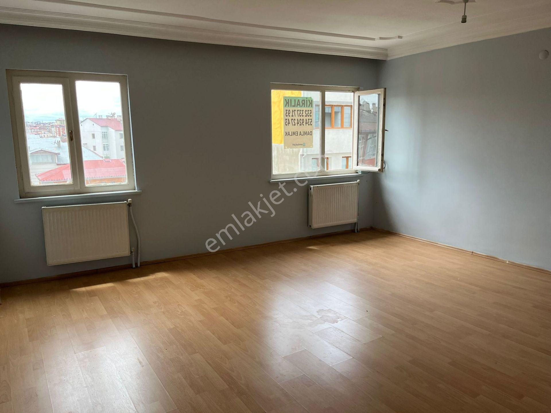 Damla Emlaktan Kazancılar Caddesi Üzeri Kiralık 3+1 Daire - Görsel 12