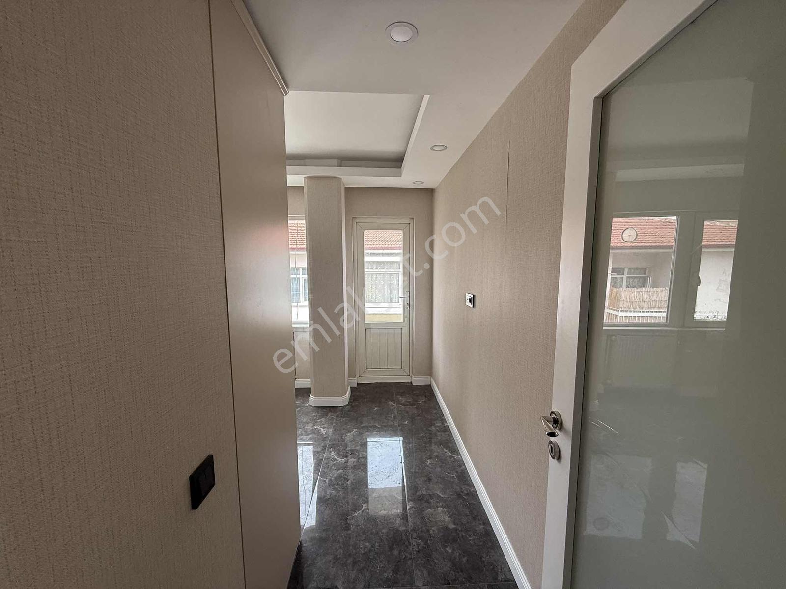 Çankaya Alaçam Sokakta İster Konut İster Ofıs Kiralık Daıre - Görsel 16