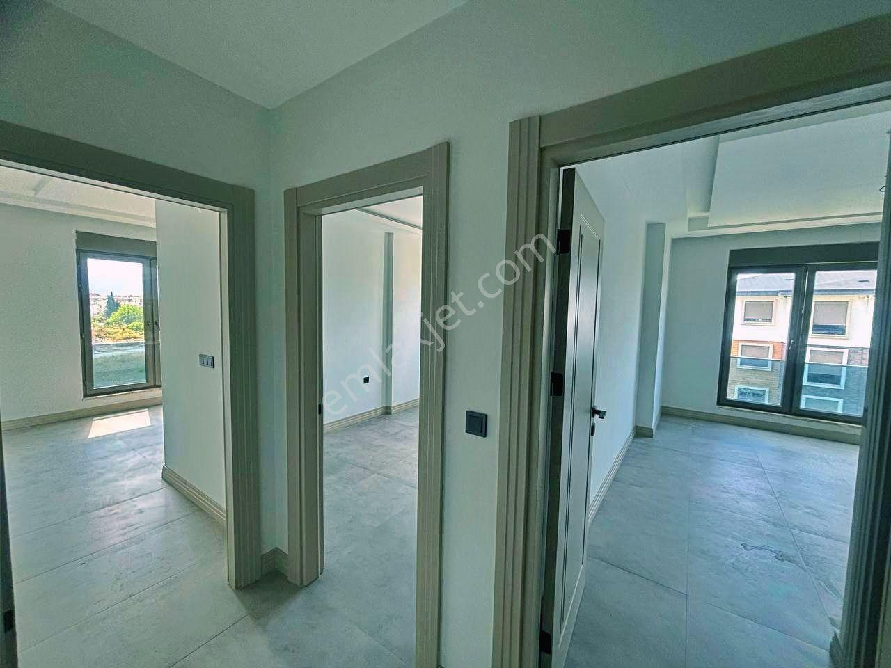 Uytundan Burhaniye Bahçelievlerde Havuzlu Sitede 3+1 Lüks Daire - Görsel 30