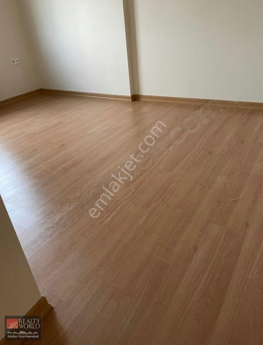 Ataşehir Finans Merkezine Yakın İçi Yapılı Kiralık 2+1 Daire - Görsel 13