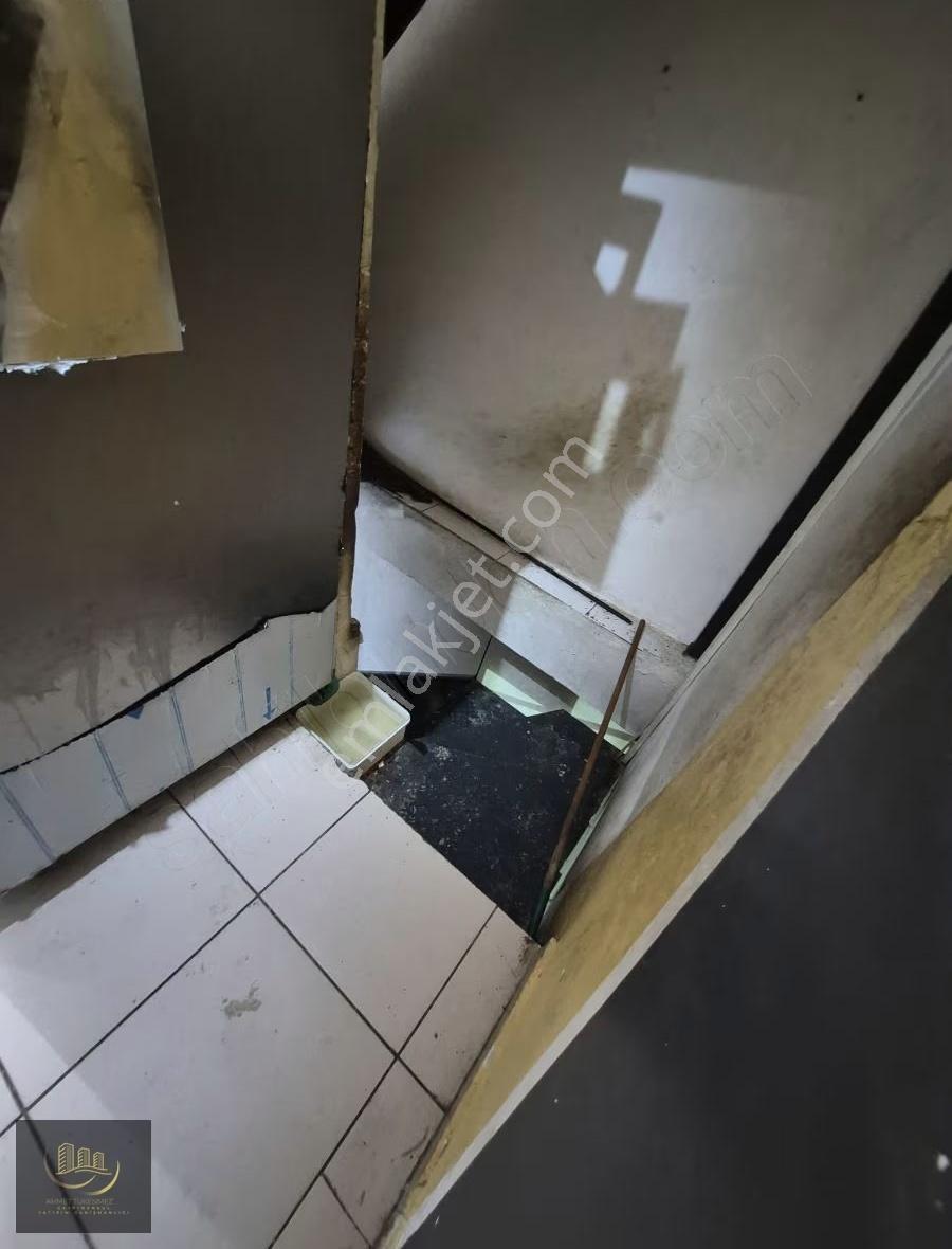 Yatırım Fırsatı Teomanpaşa Mah. İşlek Cadde Üstü 3 Katlı Dükkan - Görsel 7