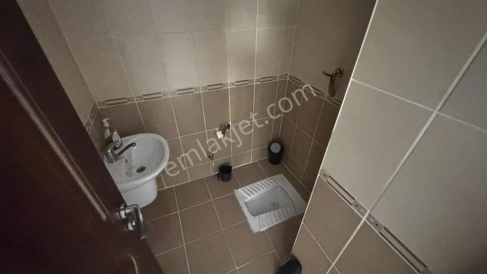 Evimevime Uygun 2+1 Arakat Seviyesinde Yüksek Giriş - Görsel 5