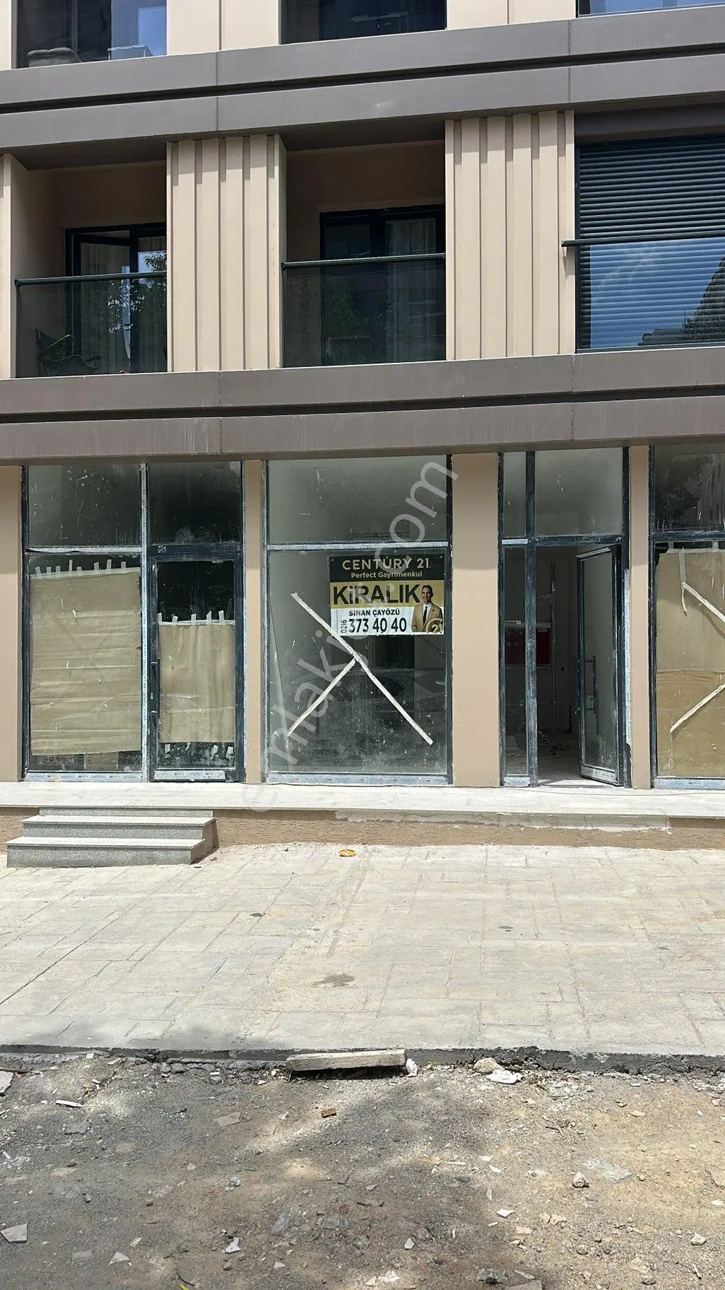 Tonozlu Sokak Kiralık 28 M2 Dükkan