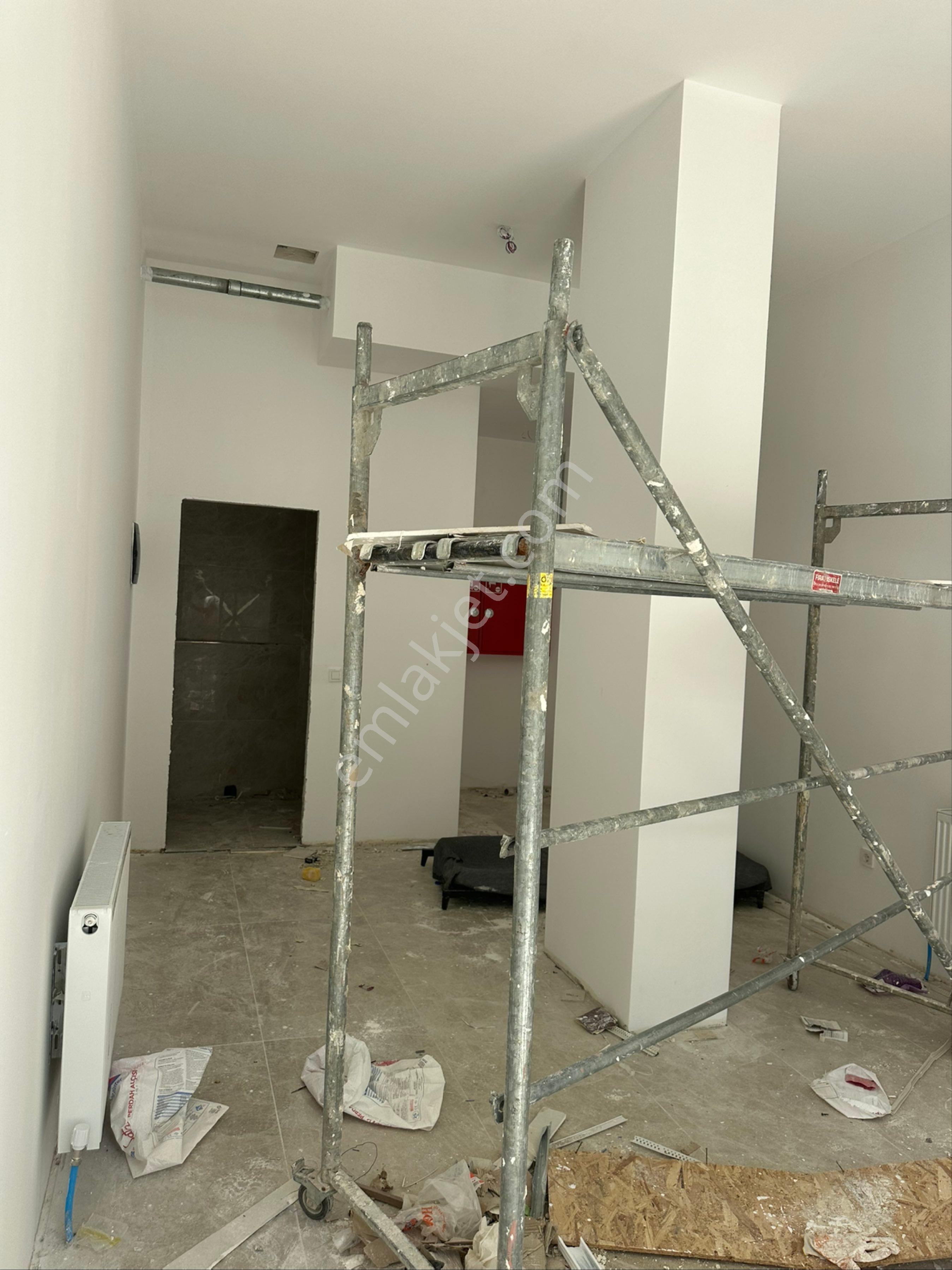 Tonozlu Sokak Kiralık 28 M2 Dükkan - Görsel 13