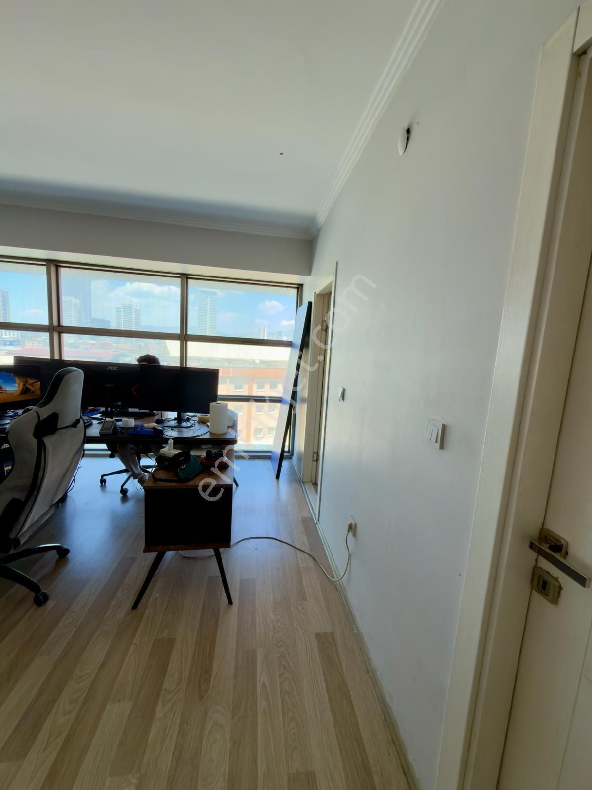 Turpa Msb'den Su Plaza'da 2+1 110 M2 Arakat Kapalı Mutfak Ofis - Görsel 23