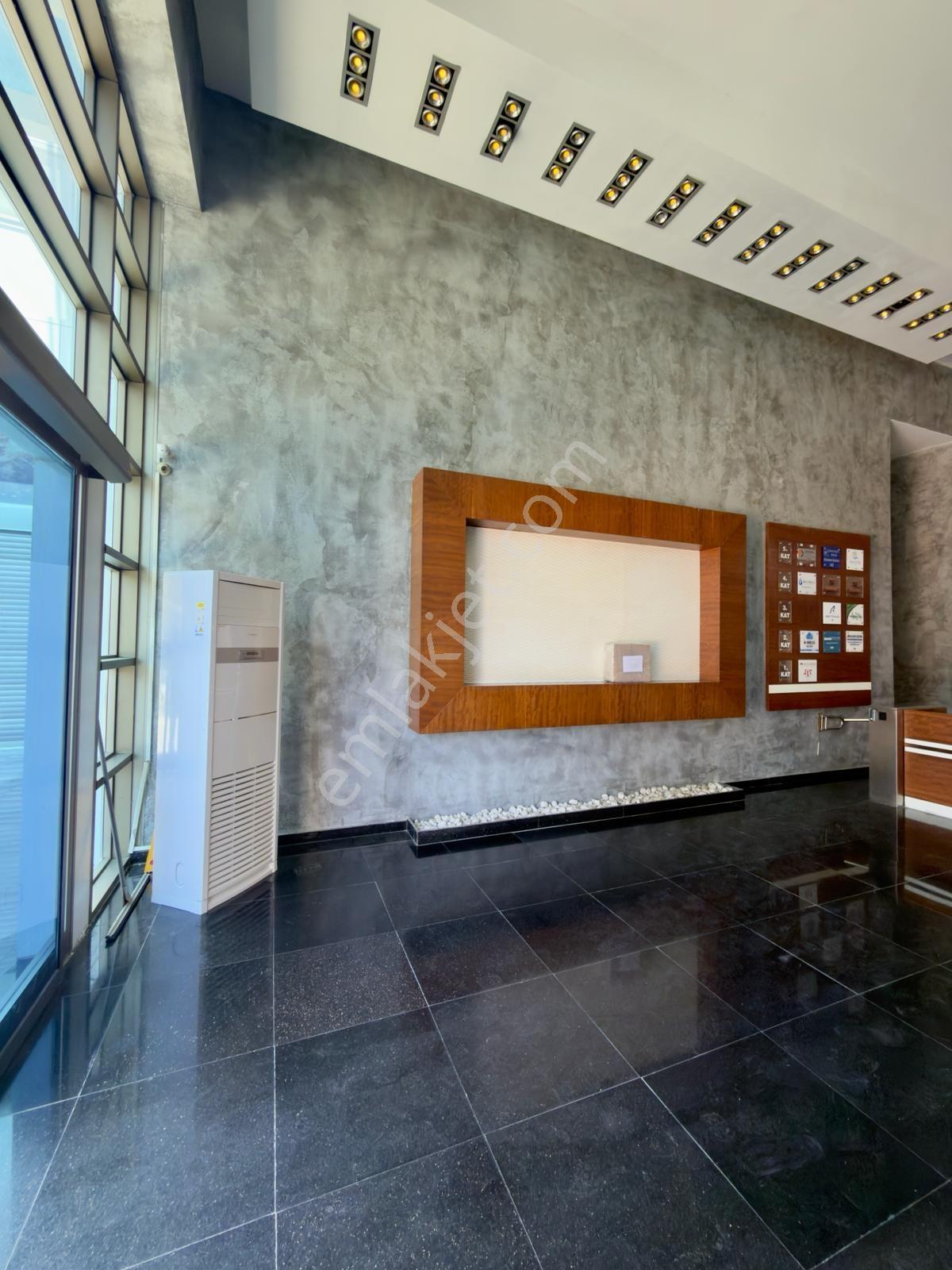 Turpa Msb'den Su Plaza'da 2+1 110 M2 Arakat Kapalı Mutfak Ofis - Görsel 16