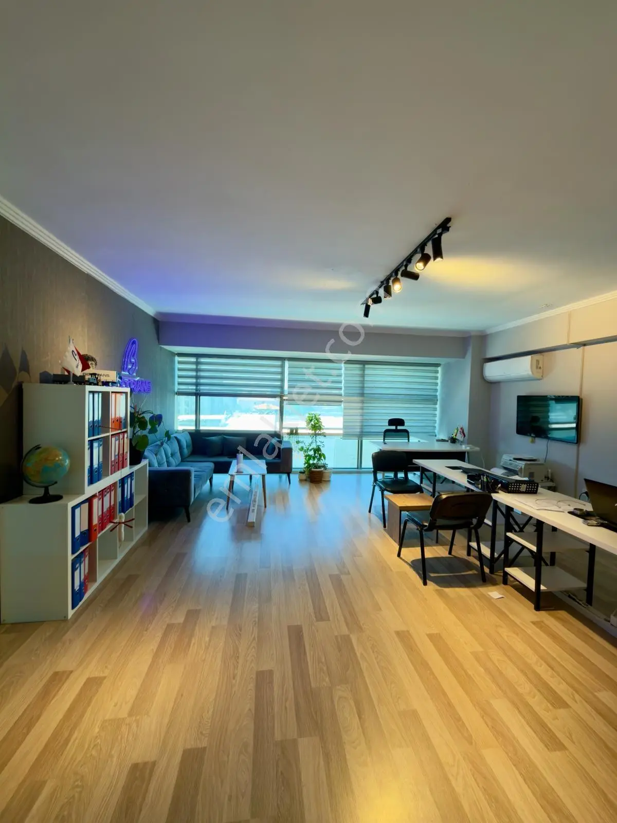 Turpa Msb'den Su Plaza'da 2+1 100 M2 Arakat Kapalı Mutfak Ofis