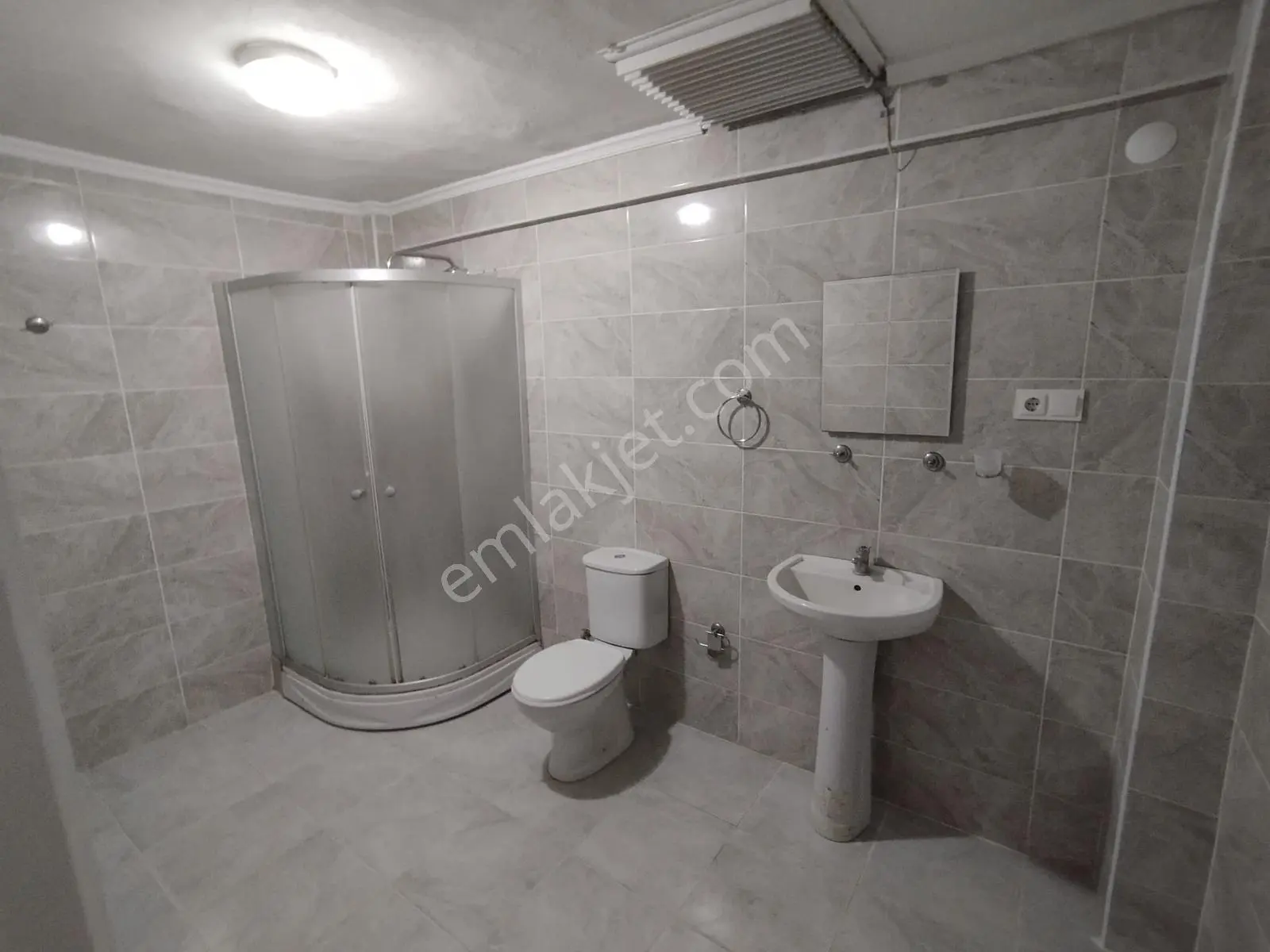 Bursa İhsaniye Metrosuna Yakın Kiralık 2+1 Daire - Görsel 3