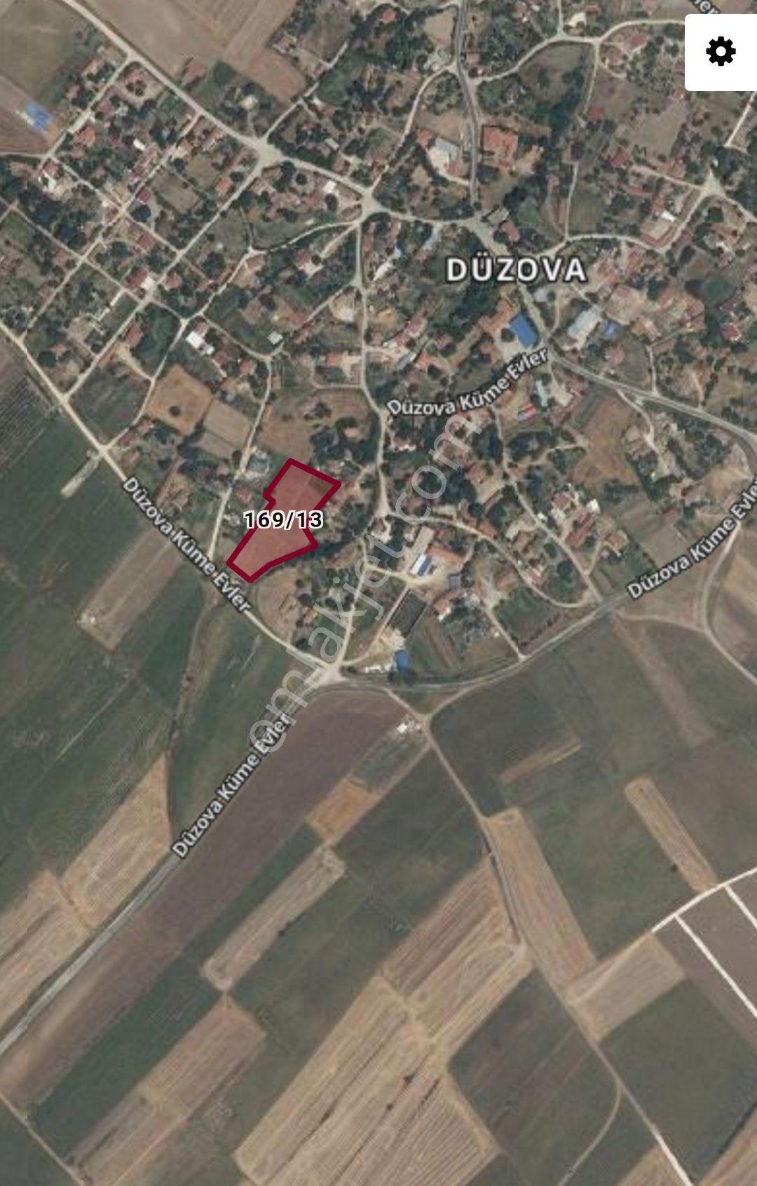 Kırklareli Vize Düzova Köyünde Yerleşim Alanı İçinde 602-m2 Arsa - Görsel 27