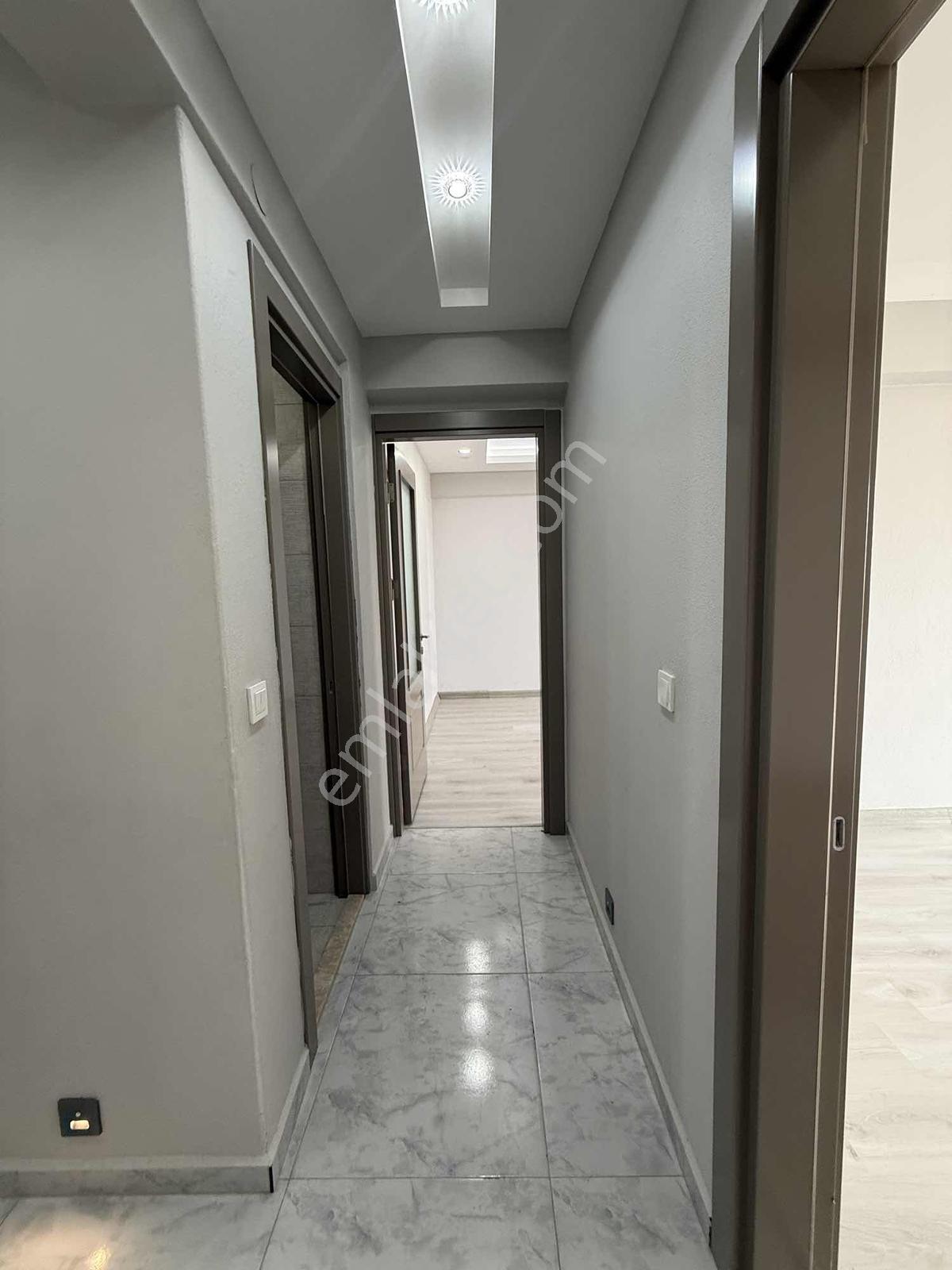 Turpa Balçova'dan Onur Mah. 4+1 Ferah Geniş Kiralık Daire - Görsel 28