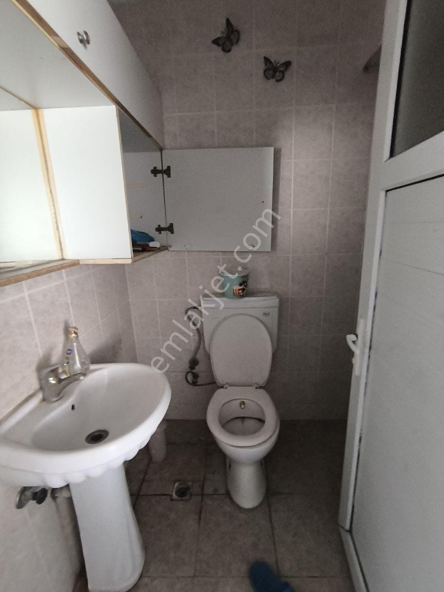 Manisa Saruhan Mah.múze Arkası Önü Açık 2+1 110 M2 Çatı 2.000.00 - Görsel 6