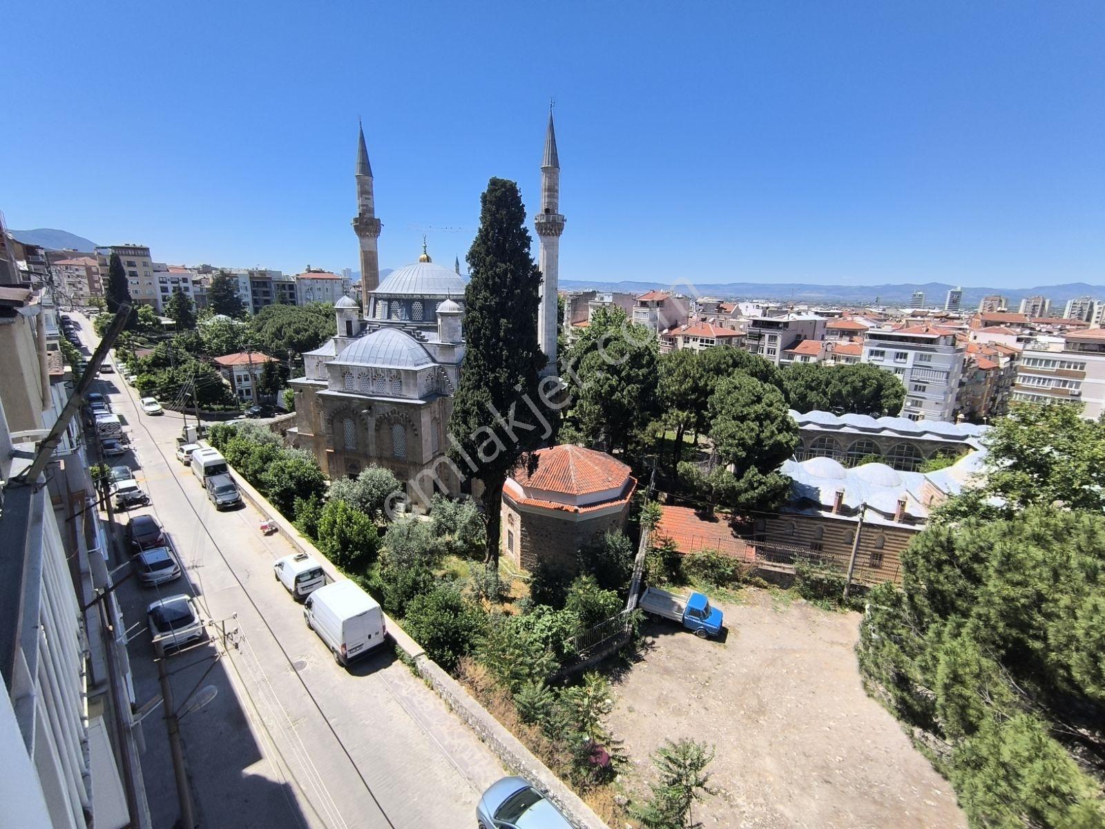 Manisa Saruhan Mah.múze Arkası Önü Açık 2+1 110 M2 Çatı 2.000.00 - Görsel 22