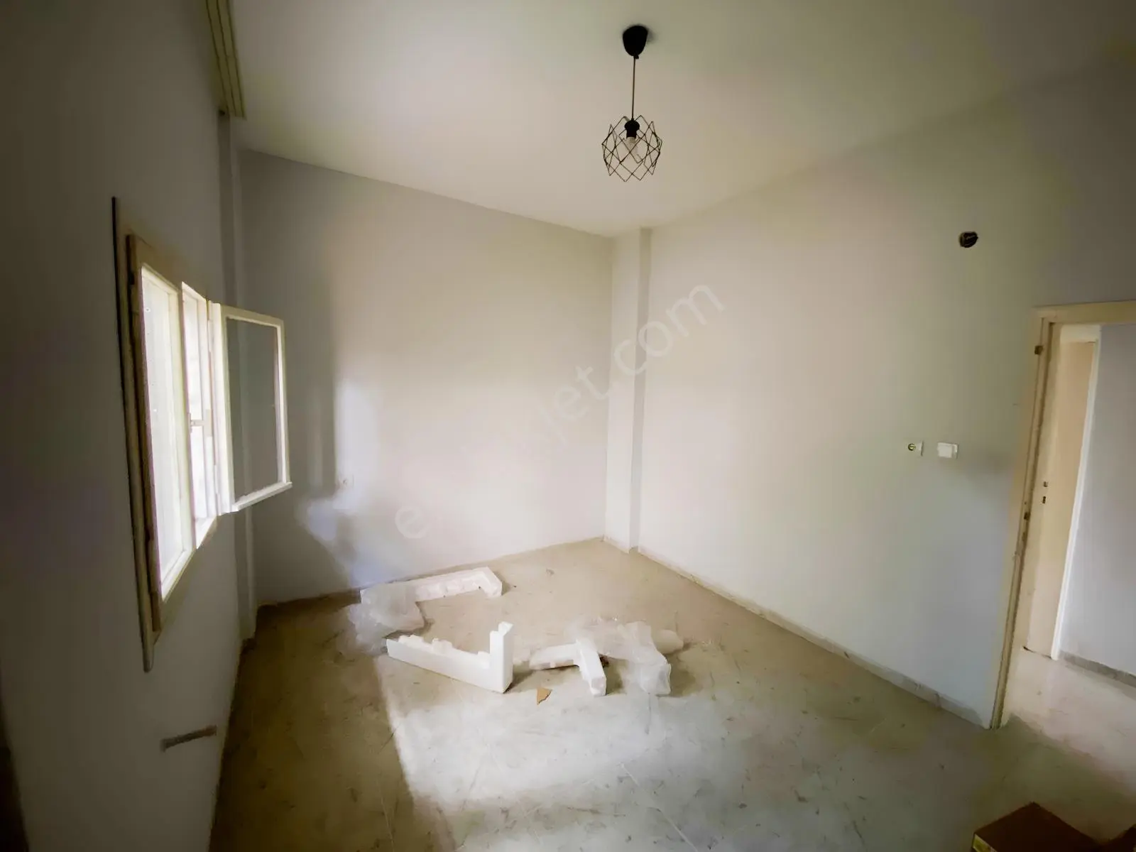 Yeşiltepede Cadde Üzerinde Kiralık 2+1 Müstakil Daire - Görsel 4