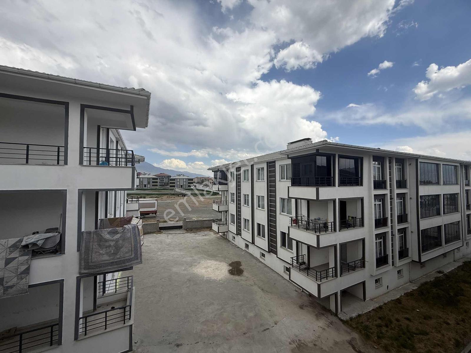 Remax Dem'den Yunus Emre Mahallesinde Satılık 3+1 Daire - Görsel 7