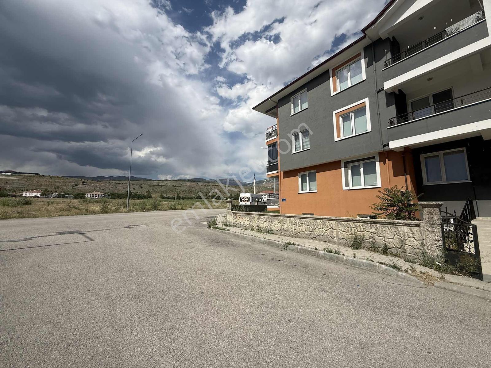 Remax Dem'den Yunus Emre Mahallesinde Satılık 3+1 Daire - Görsel 22