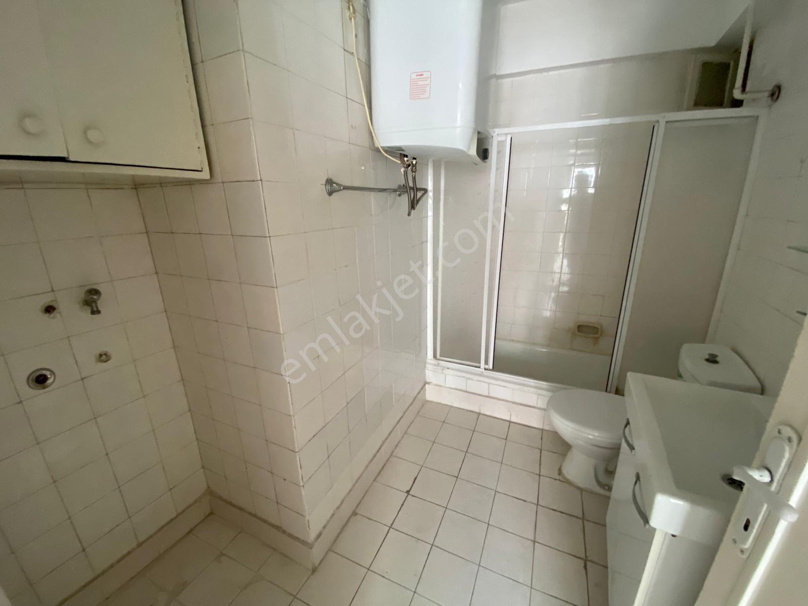 Güzelyalı Merkezi Konumda 2+1 90 M2 Tramvay 5 Dk Kiralık Daire - Görsel 21