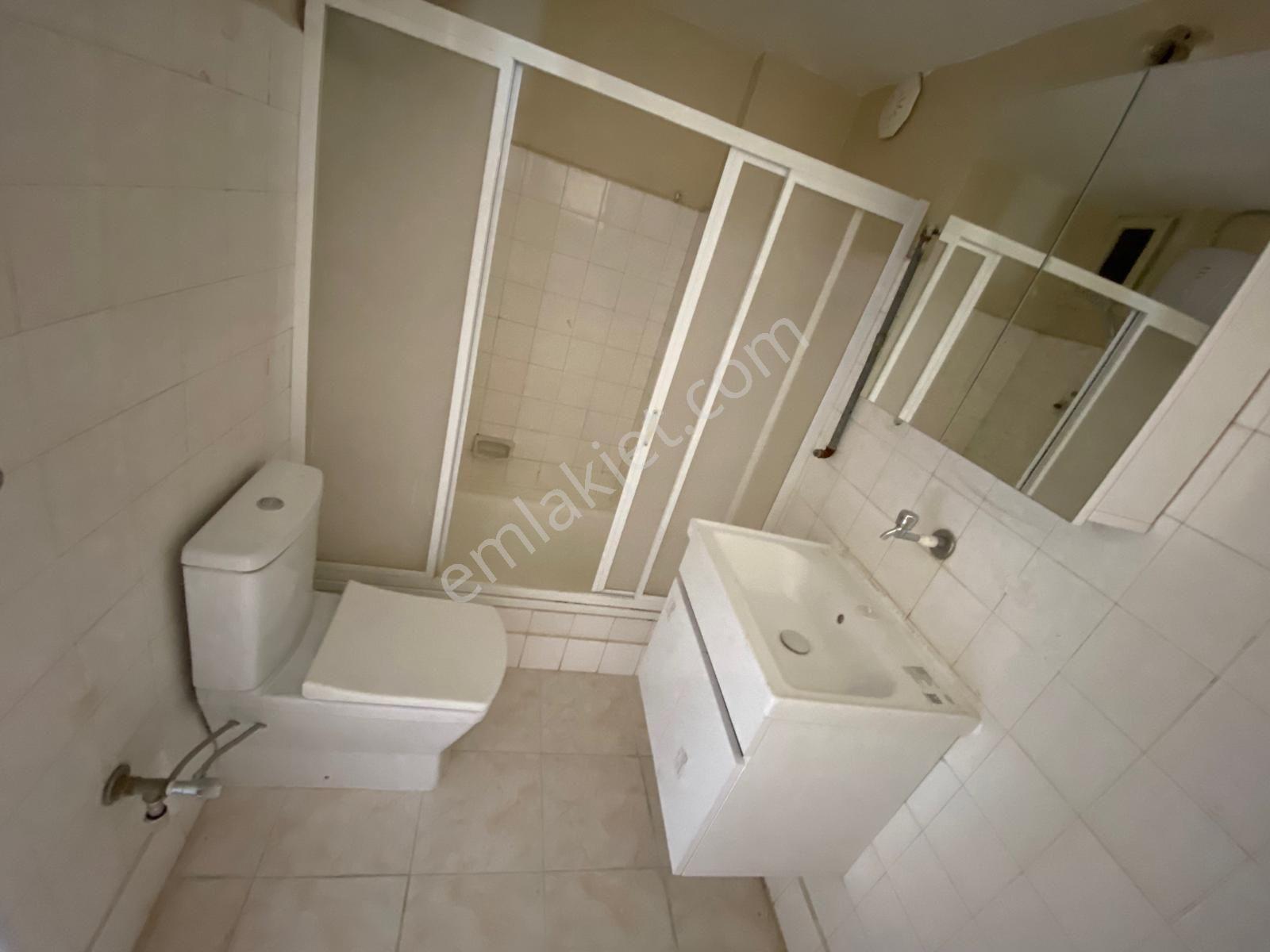 Güzelyalı Merkezi Konumda 2+1 90 M2 Tramvay 5 Dk Kiralık Daire - Görsel 10