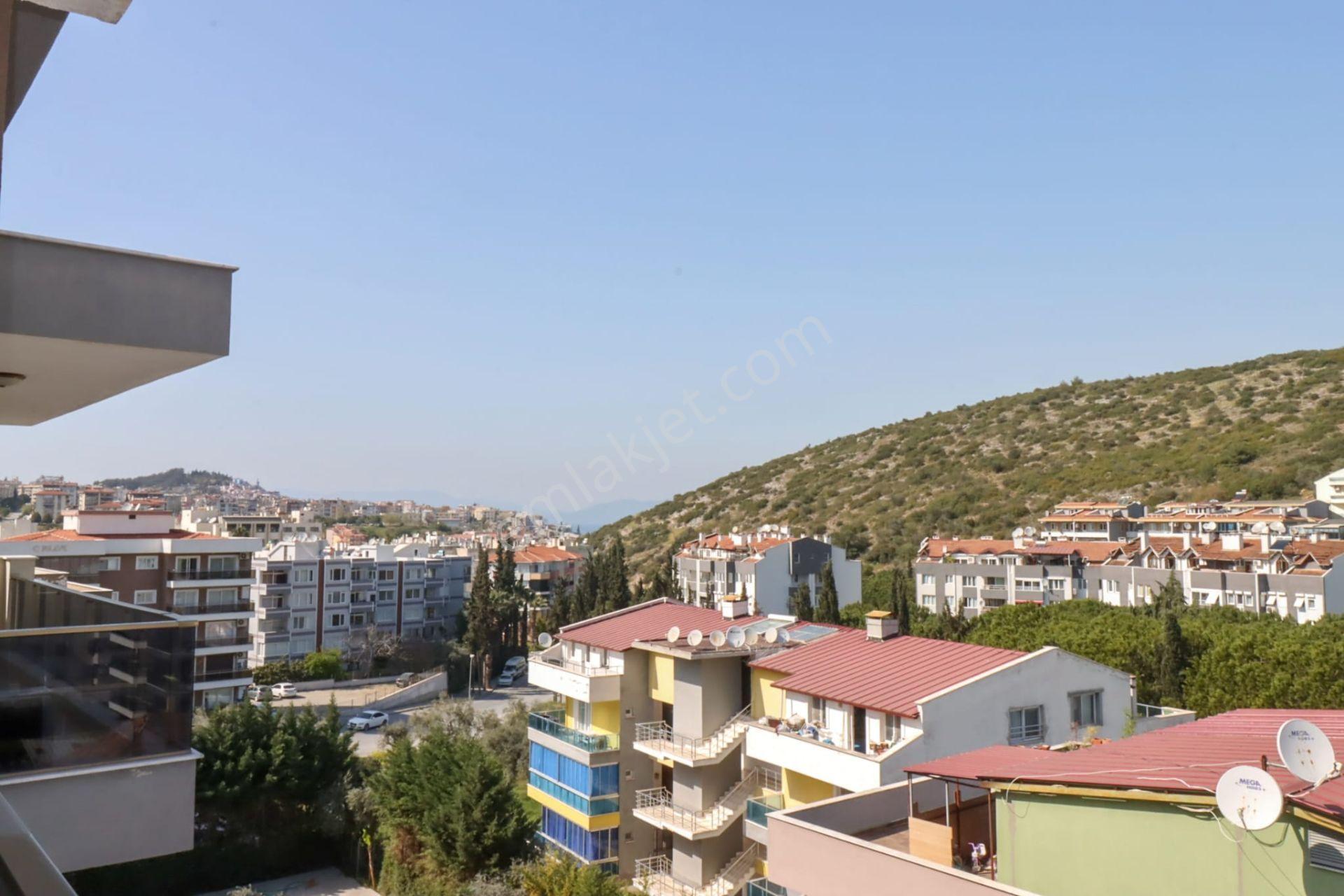 Kuşadası Otogar Bölgesinde Satılık, Caddede, Kısmi Deniz Manzaralı Büyük Çatı Dubleks - Görsel 34