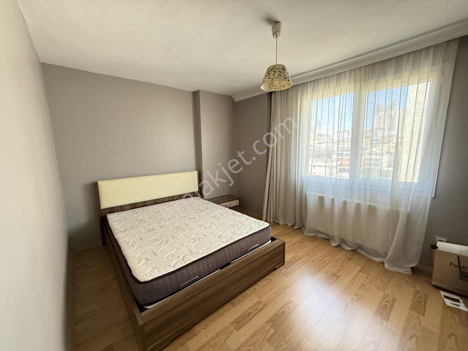 Küçükbakkalköy Mah.e.platin Sitesi 2+1 90 M2 6.kat Ful Eşyalı - Görsel 3