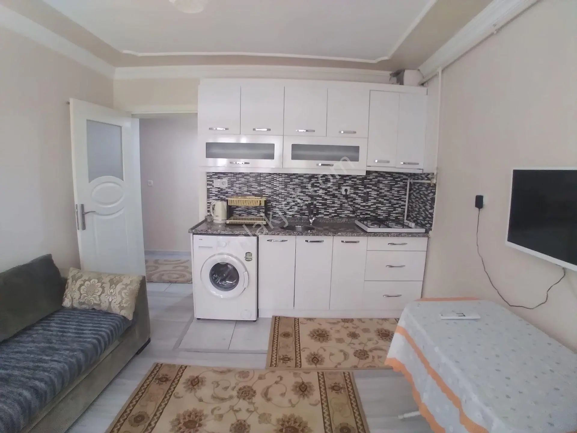 Ender Uysal Gayrimenkulden Kınıklı Mahallesin De Foruma Yakın Kiralık 1+1 Eşyalı Apart...