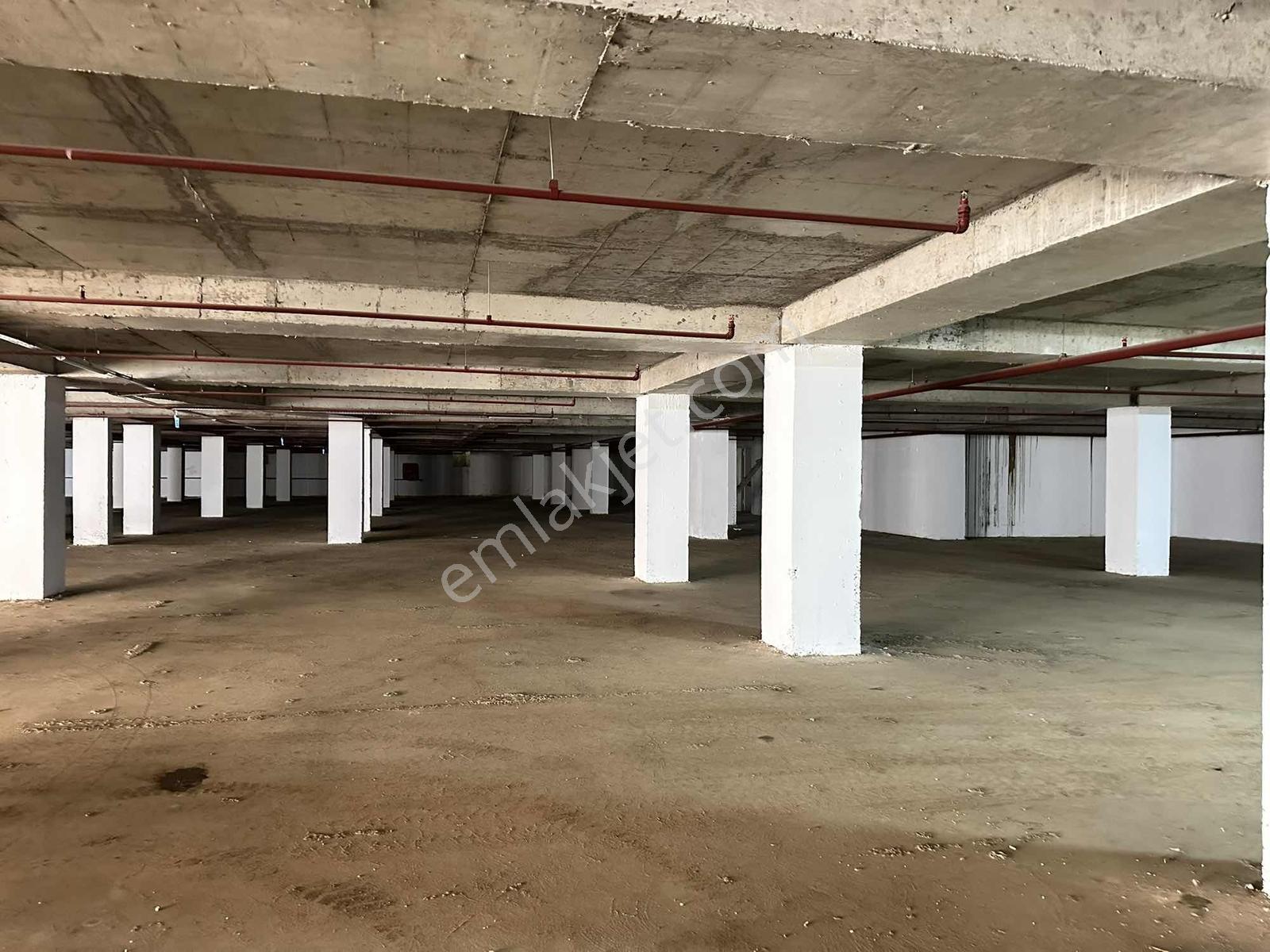 Altıntaş'ın En Donanımlı Sitesinde 2+1 Kiralık Daire - Görsel 13