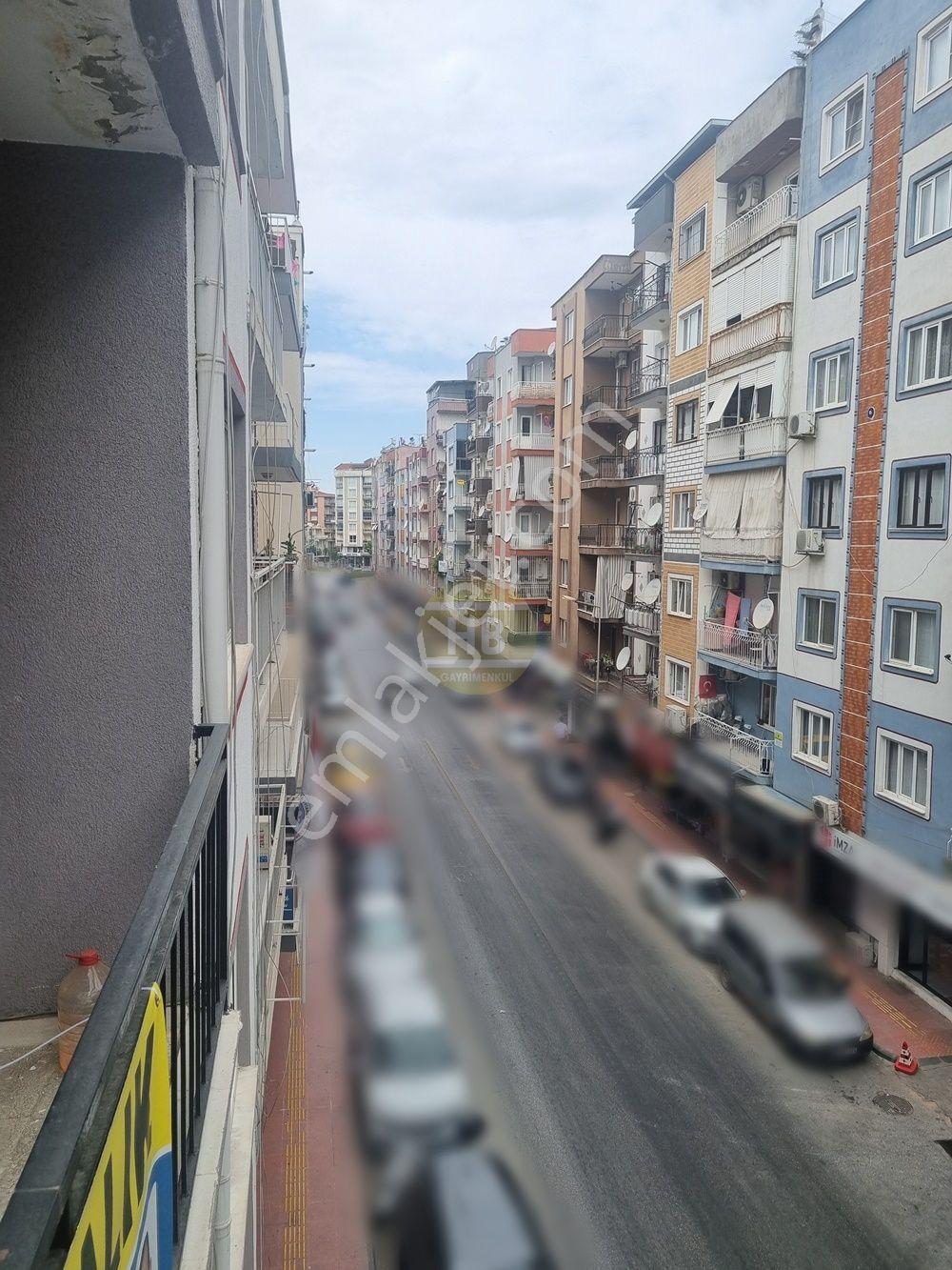Hb'den 3+1 Eşyalı Kiralık Daire, Kıbrıs Caddesi Üzeri Ara Kat - Görsel 11