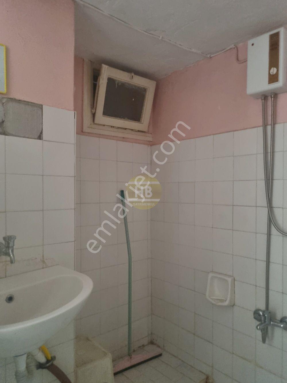 Hb'den 3+1 Eşyalı Kiralık Daire, Kıbrıs Caddesi Üzeri Ara Kat - Görsel 28