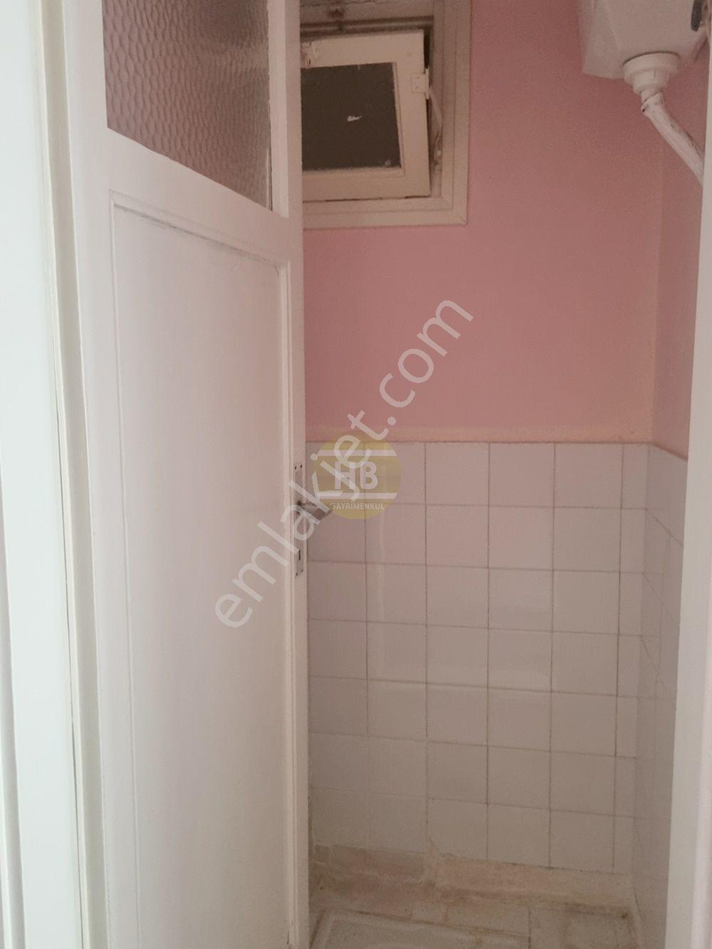 Hb'den 3+1 Eşyalı Kiralık Daire, Kıbrıs Caddesi Üzeri Ara Kat - Görsel 31