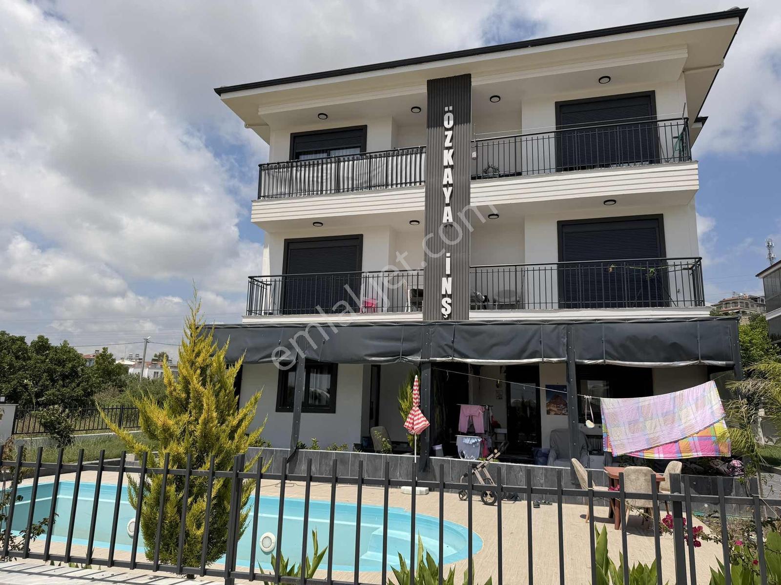 Ilıca Gömeçlide 2+1 Amerikan Mutfaklı Yüksek Giriş Kiralık Daire