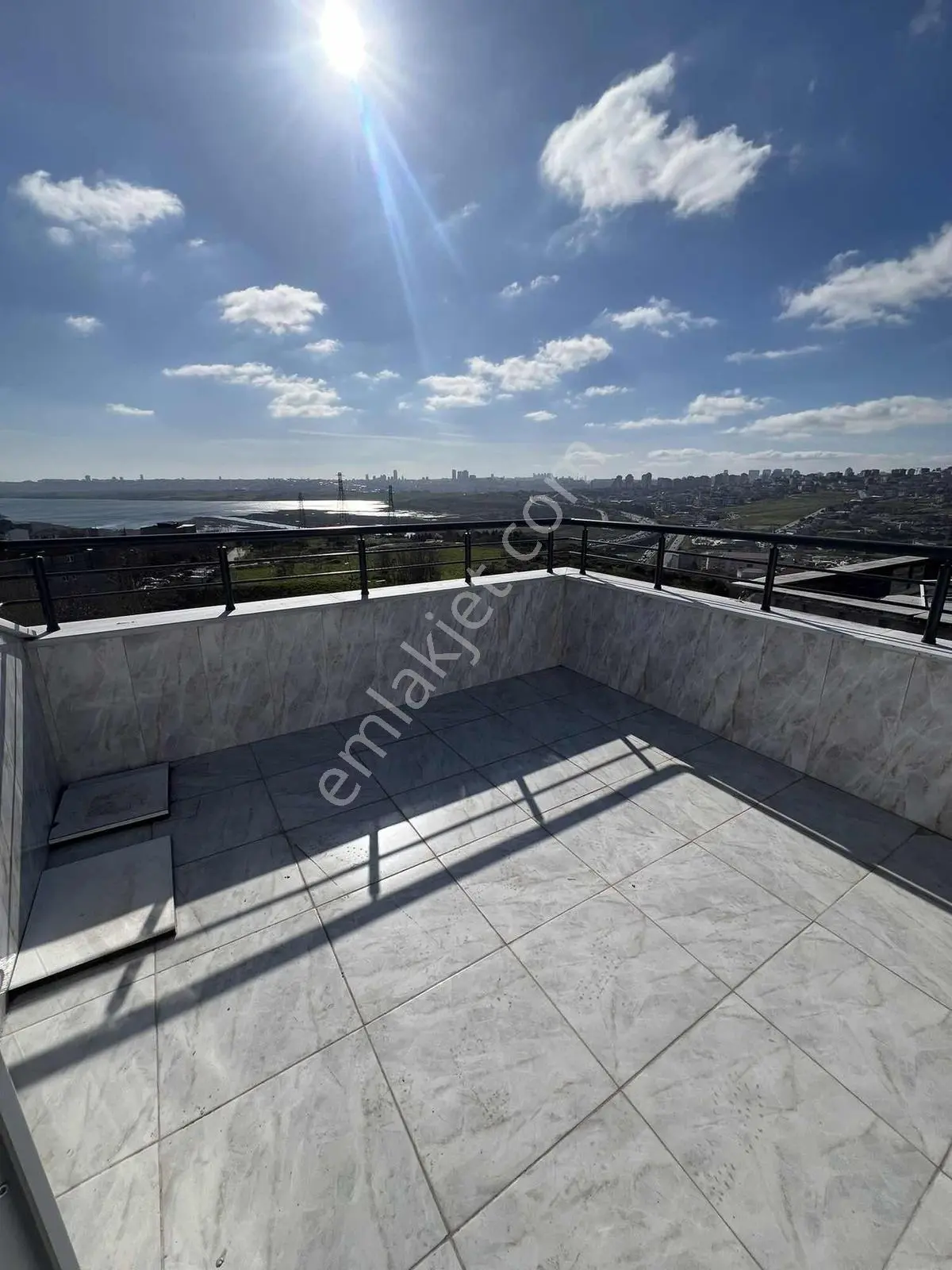 Altınşehir Mah,2+1 Kiralık Çatıkatı Full Manzaralı - Görsel 2
