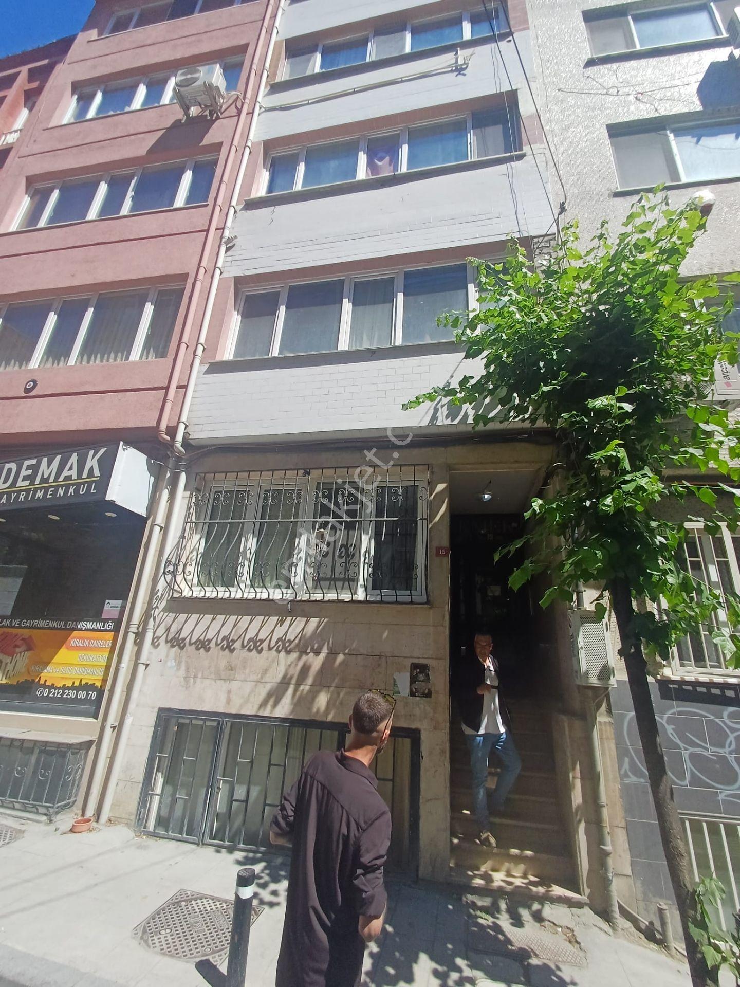 Sonton Gayrimenkul'den Şişli Bozkurt Mah 'de Satılık 2+1 115 M2 Giriş Daire - Görsel 11