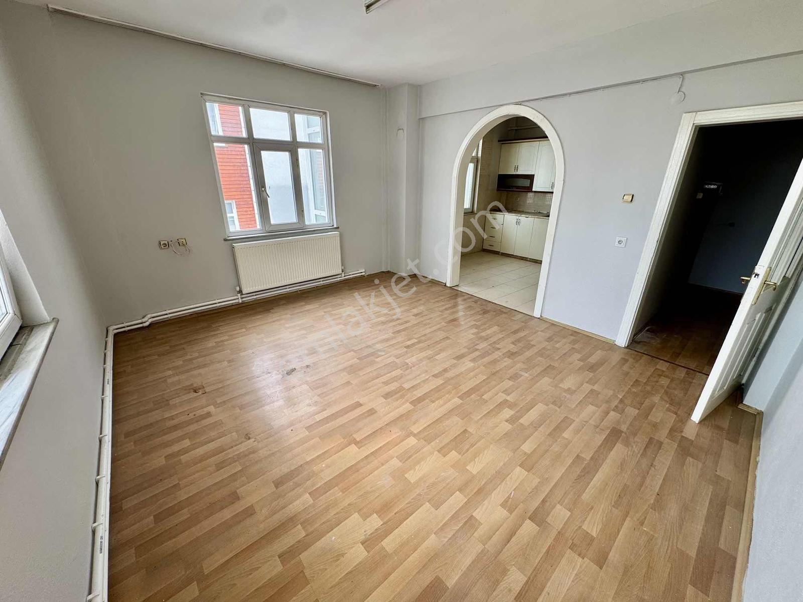 Lerox Uçar'dan Terme Anafartalar Caddesinde Kullanışlı Daire! - Görsel 21
