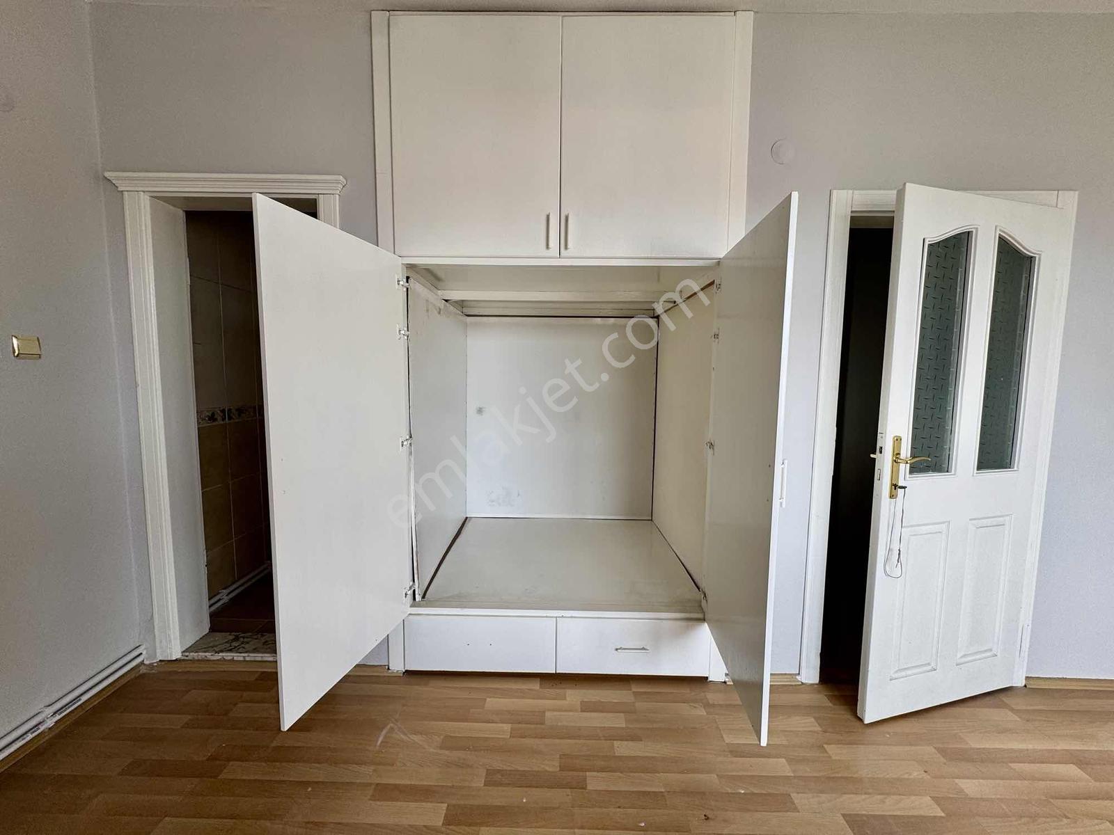 Lerox Uçar'dan Terme Anafartalar Caddesinde Kullanışlı Daire! - Görsel 23